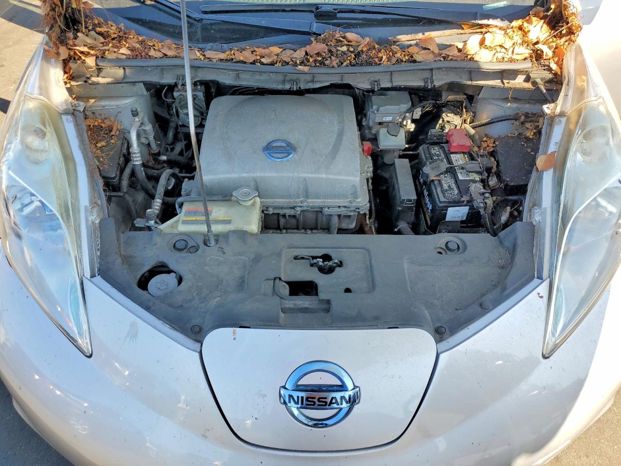 2013 Nissan Leaf S/sv/sl Silver vin: 1N4AZ0CP3DC420588