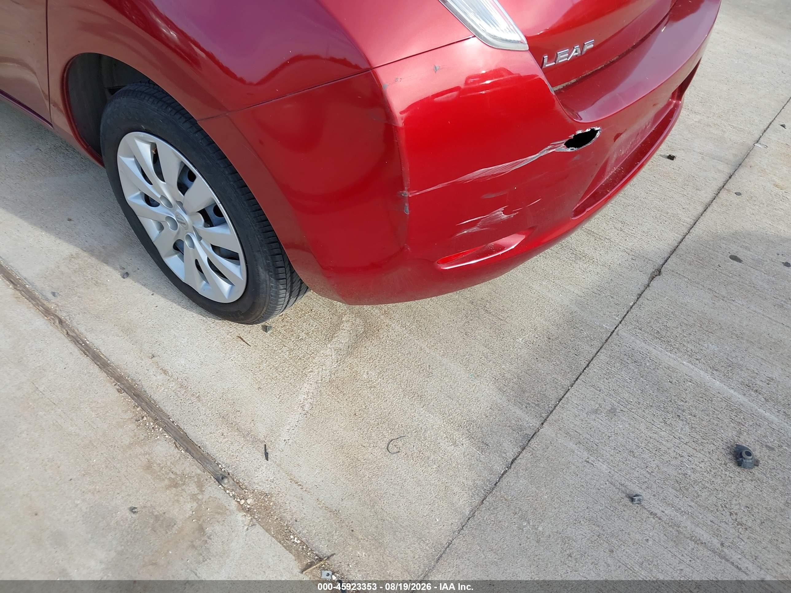 2013 Nissan Leaf S Burgundy vin: 1N4AZ0CP3DC425645