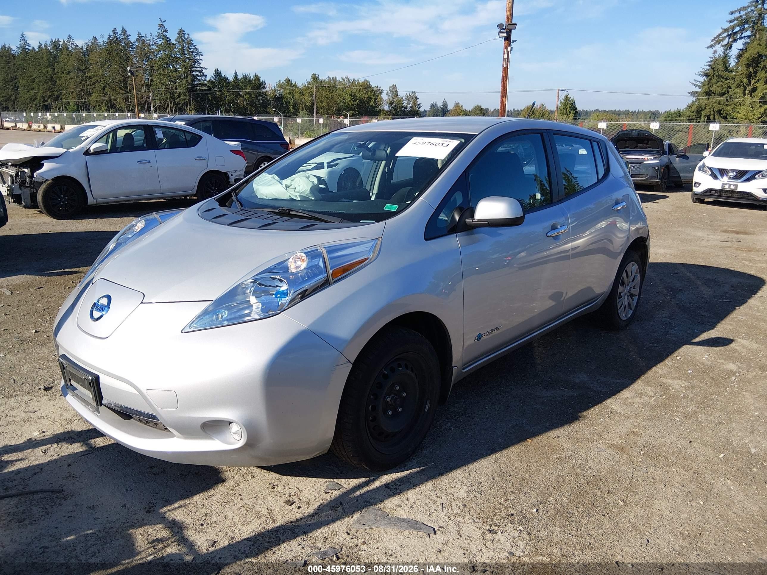 2014 Nissan Leaf S Silver vin: 1N4AZ0CP3EC332674