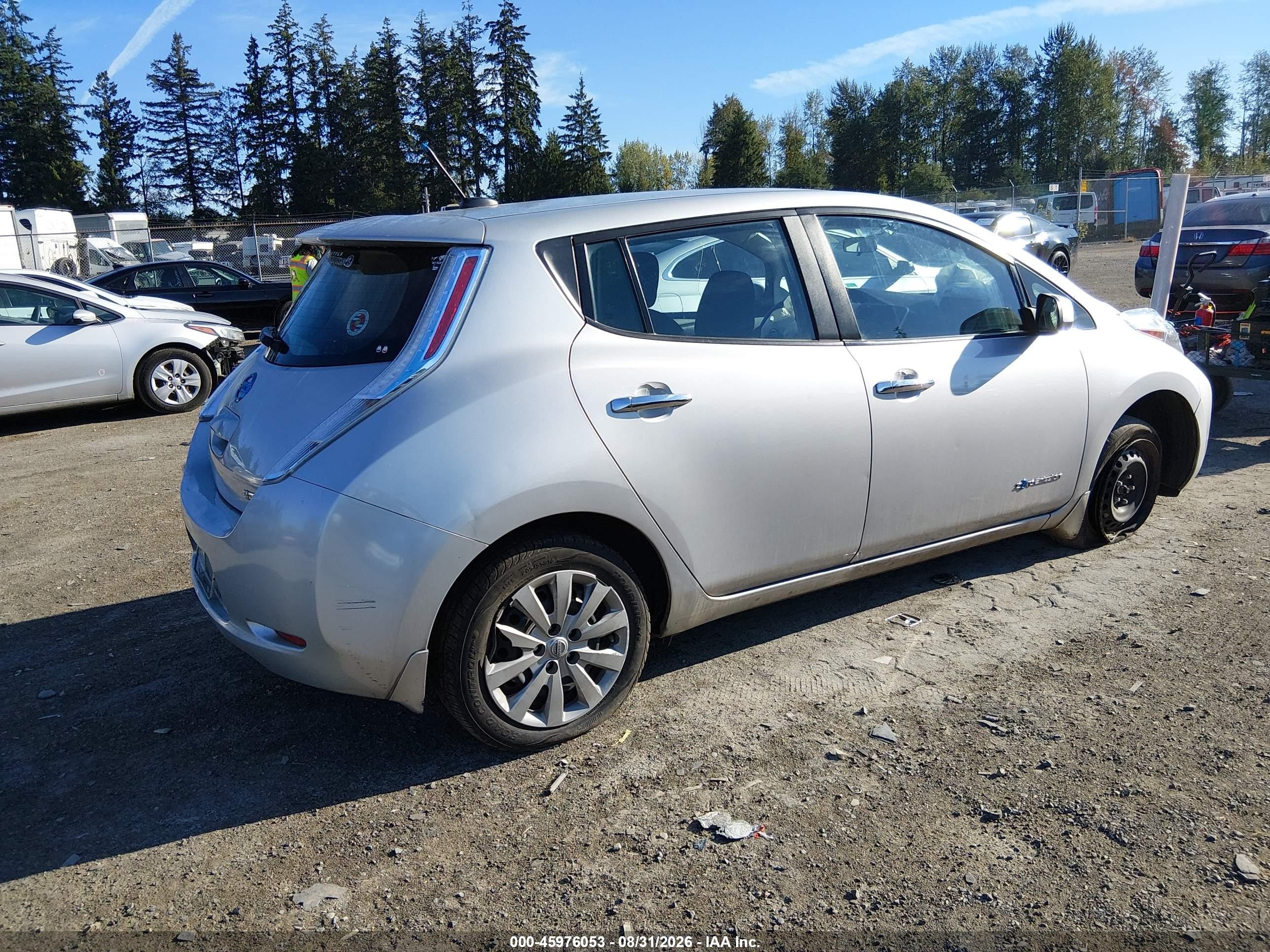 2014 Nissan Leaf S Silver vin: 1N4AZ0CP3EC332674