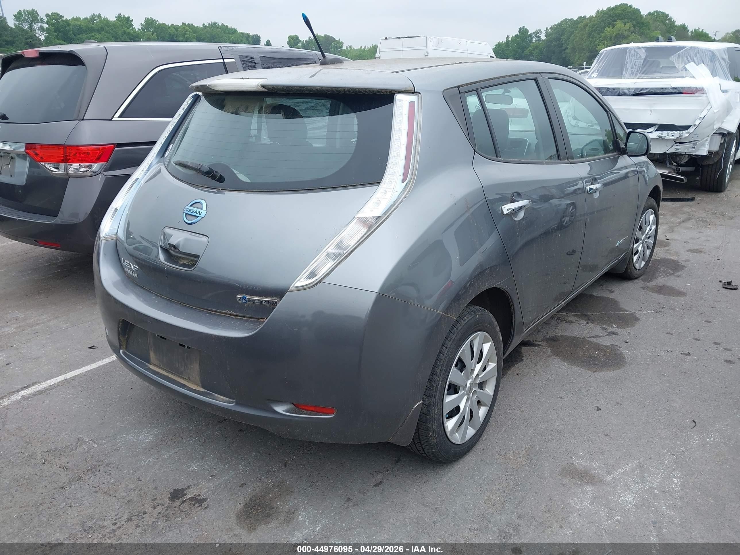 2014 Nissan Leaf S Silver vin: 1N4AZ0CP3EC339513