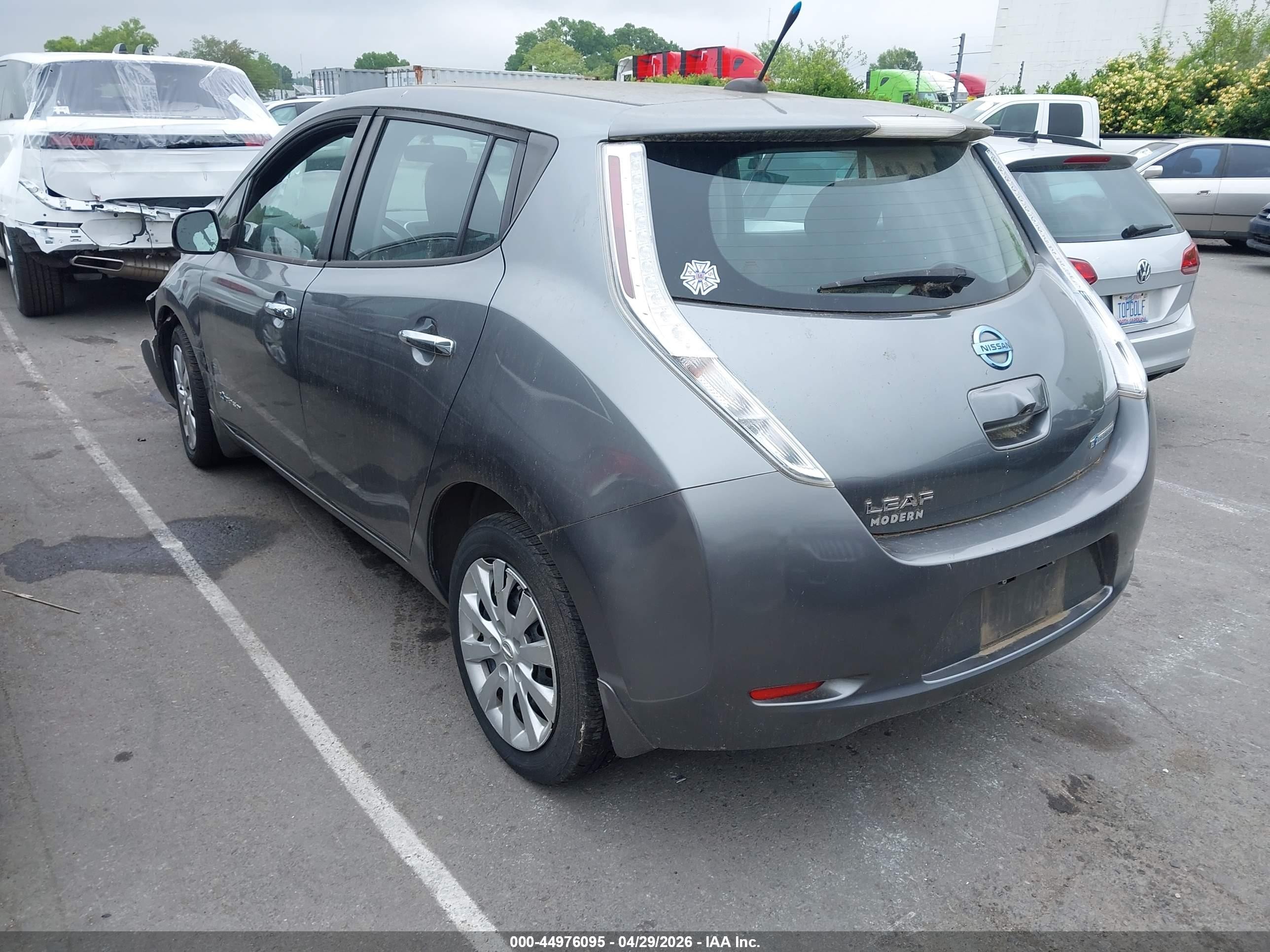 2014 Nissan Leaf S Silver vin: 1N4AZ0CP3EC339513