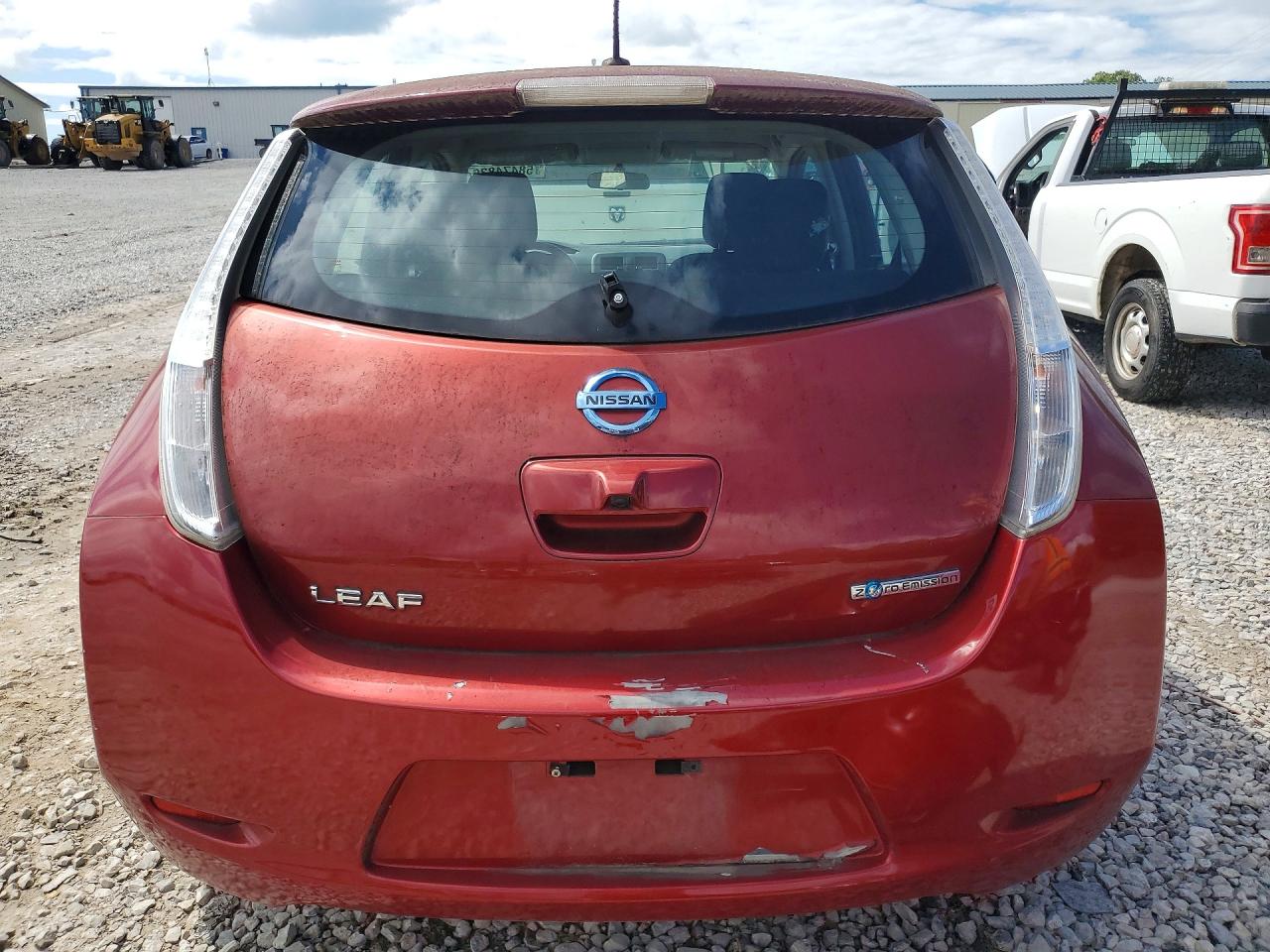 2015 Nissan Leaf S Maroon vin: 1N4AZ0CP3FC300521