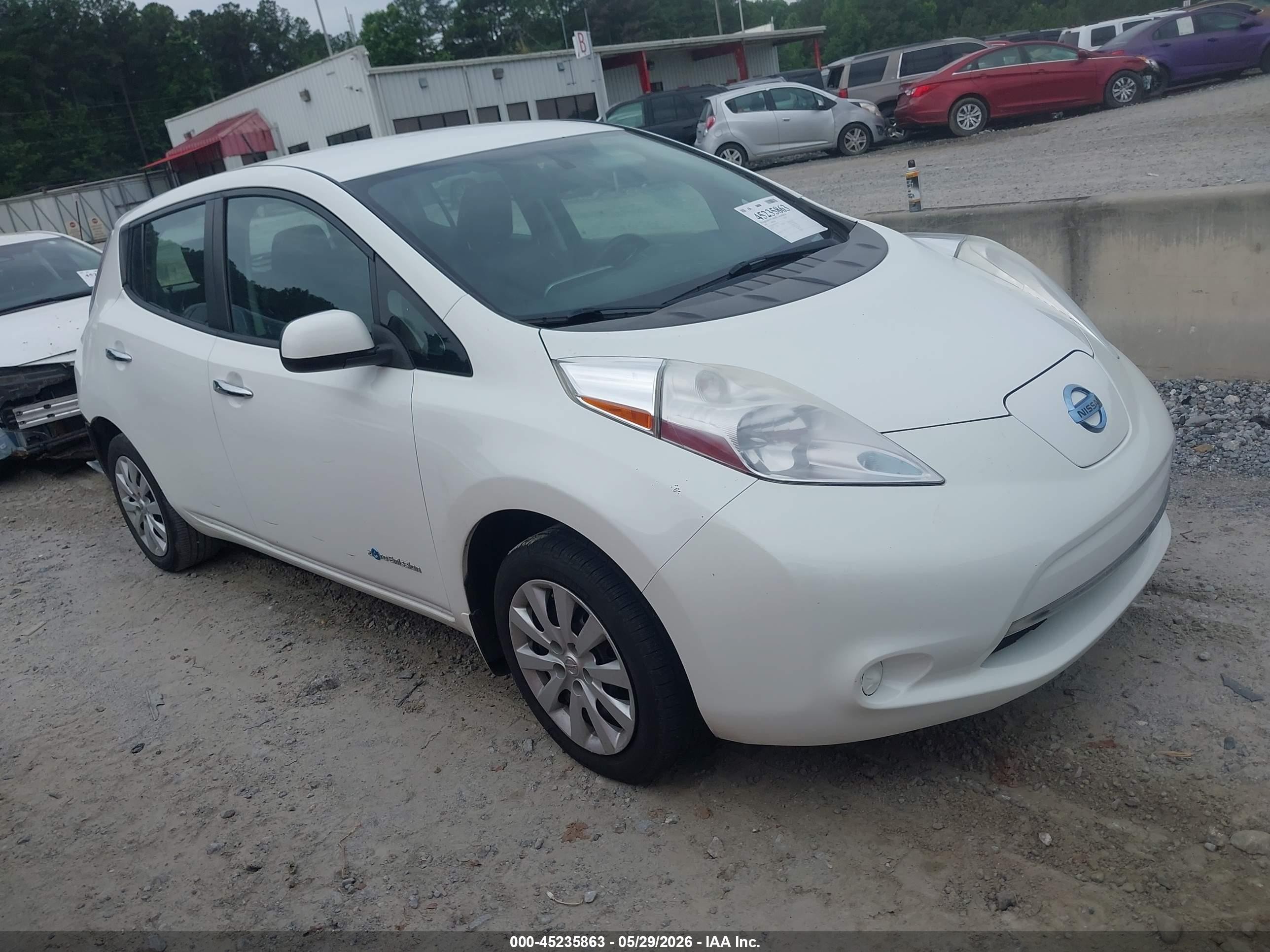 2015 Nissan Leaf S Белый vin: 1N4AZ0CP3FC301765