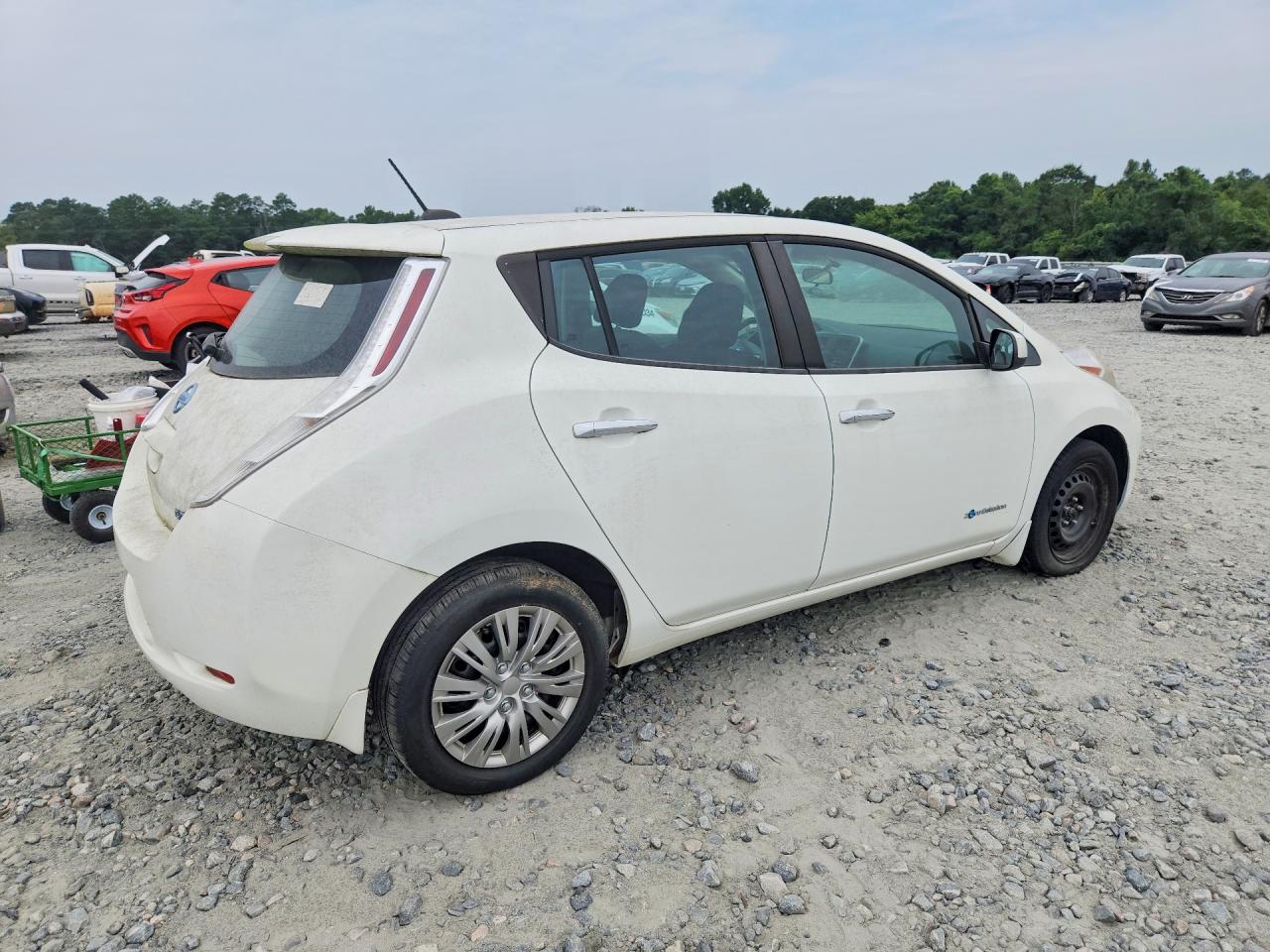 2015 Nissan Leaf S White vin: 1N4AZ0CP3FC304469