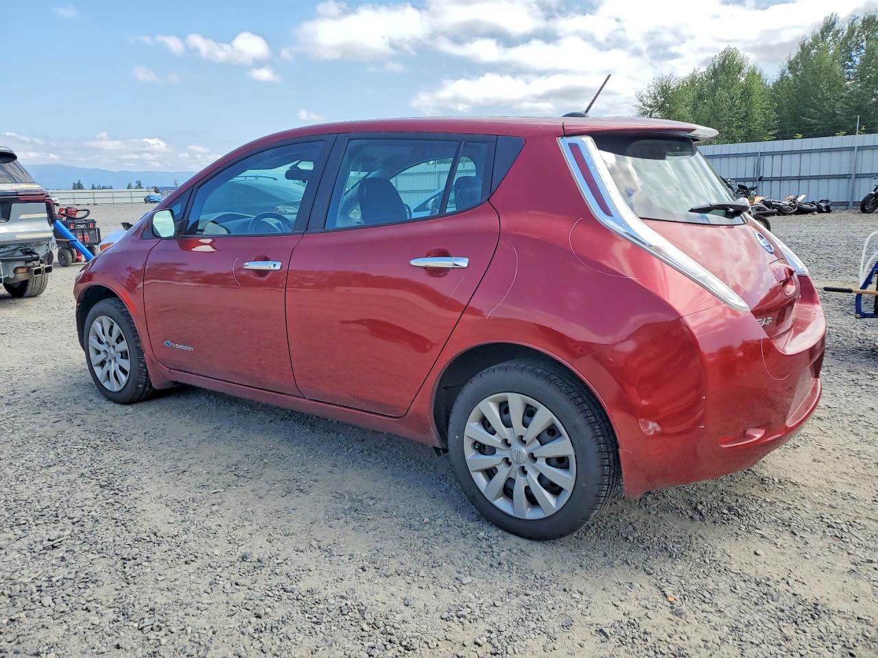 2015 Nissan Leaf S Red vin: 1N4AZ0CP3FC306349
