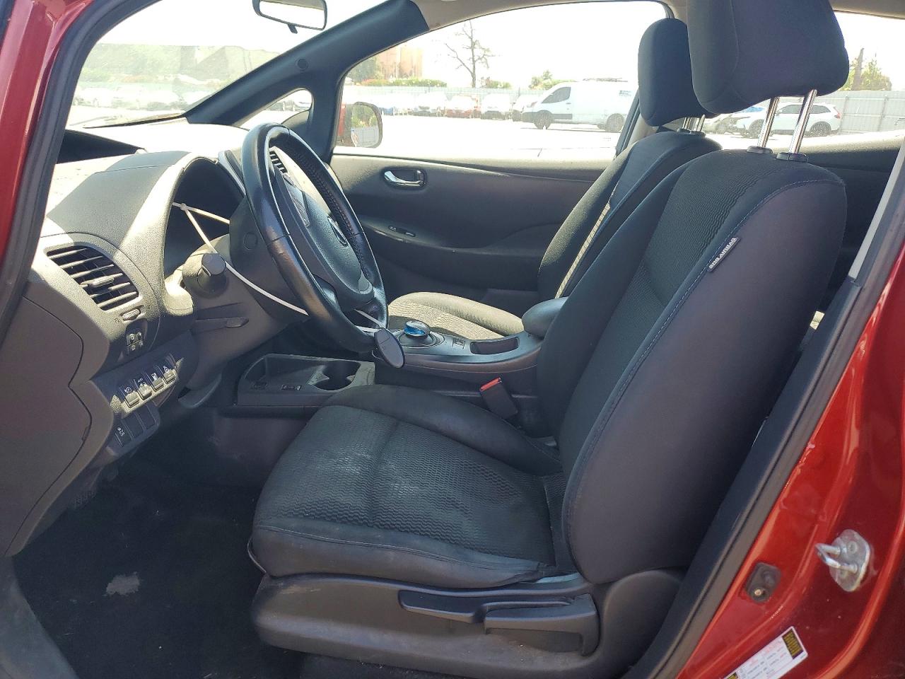 2013 Nissan Leaf Red vin: 1N4AZ0CP4DC414850