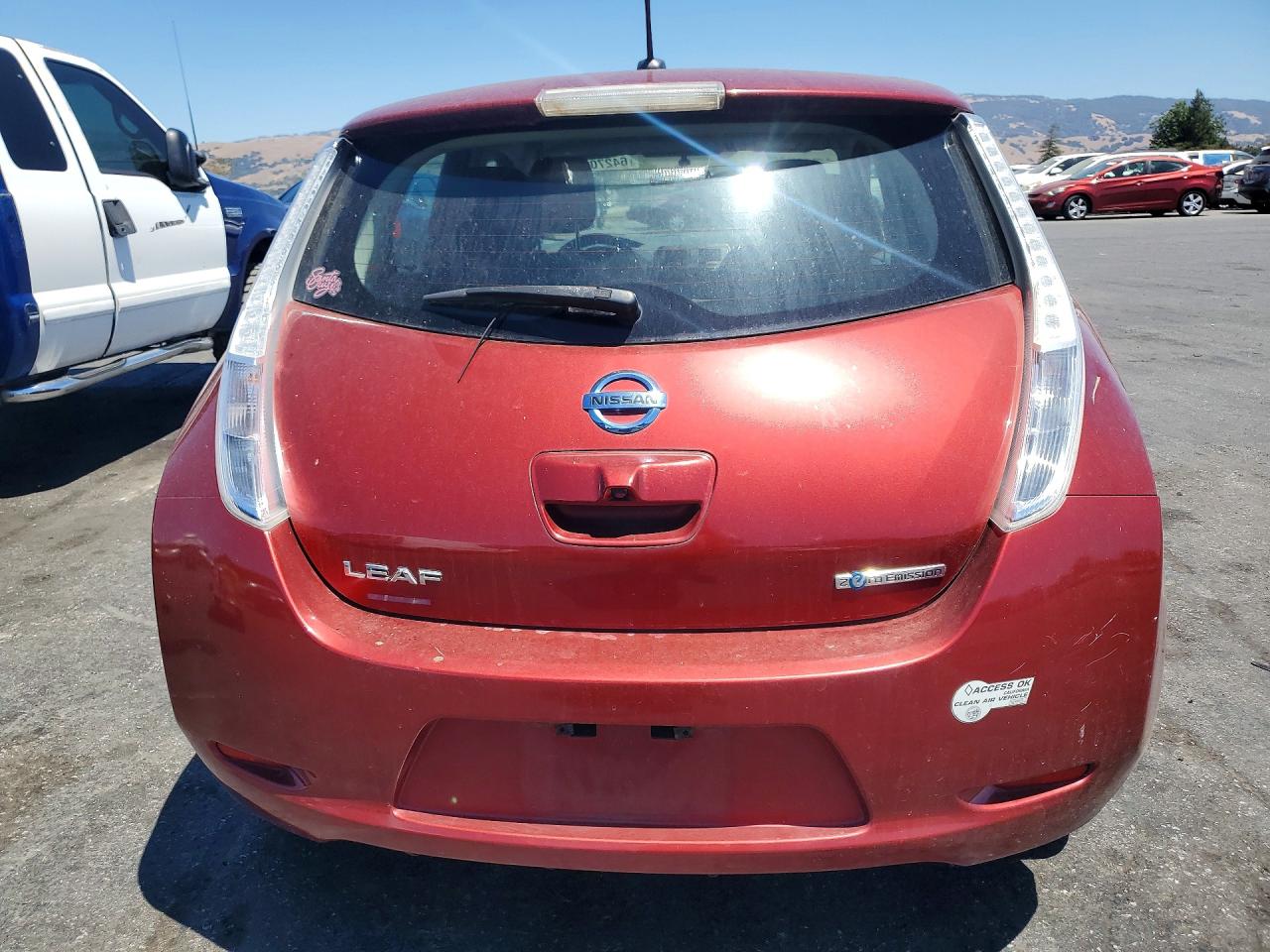 2013 Nissan Leaf Red vin: 1N4AZ0CP4DC414850