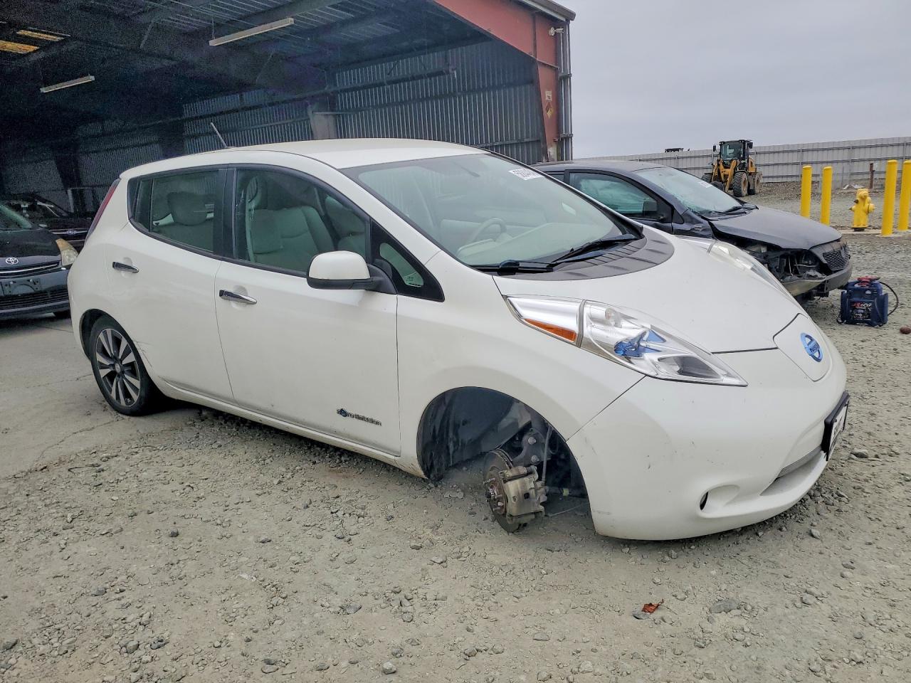 2015 Nissan Leaf S White vin: 1N4AZ0CP4FC317005