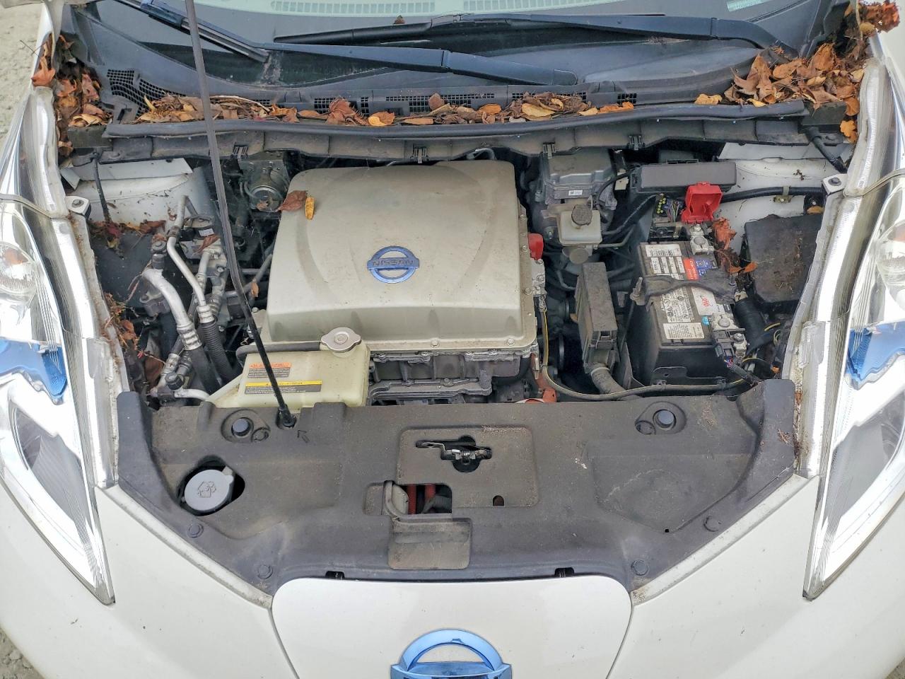 2015 Nissan Leaf S White vin: 1N4AZ0CP4FC317005