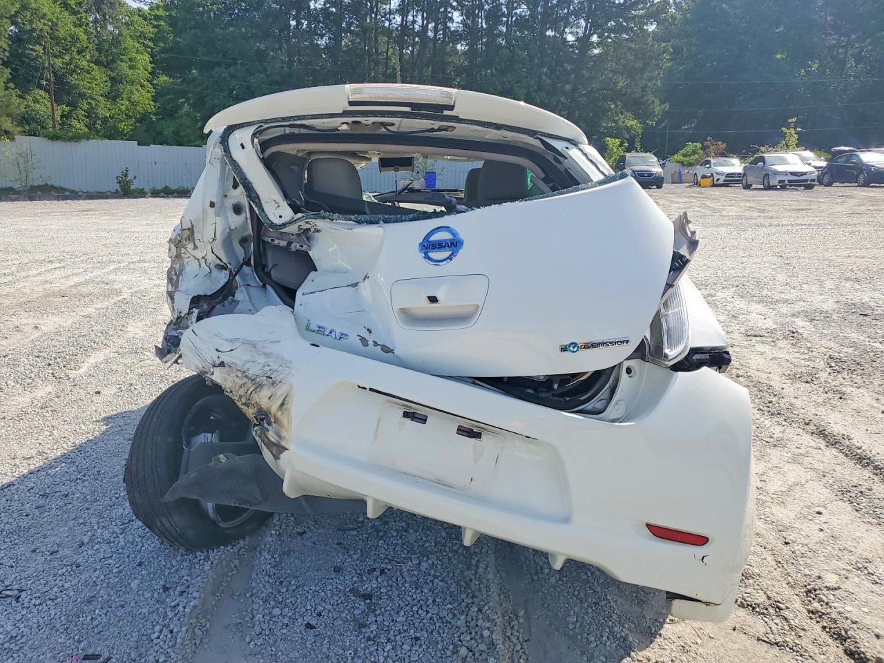 2015 Nissan Leaf Sv White vin: 1N4AZ0CP4FC322219