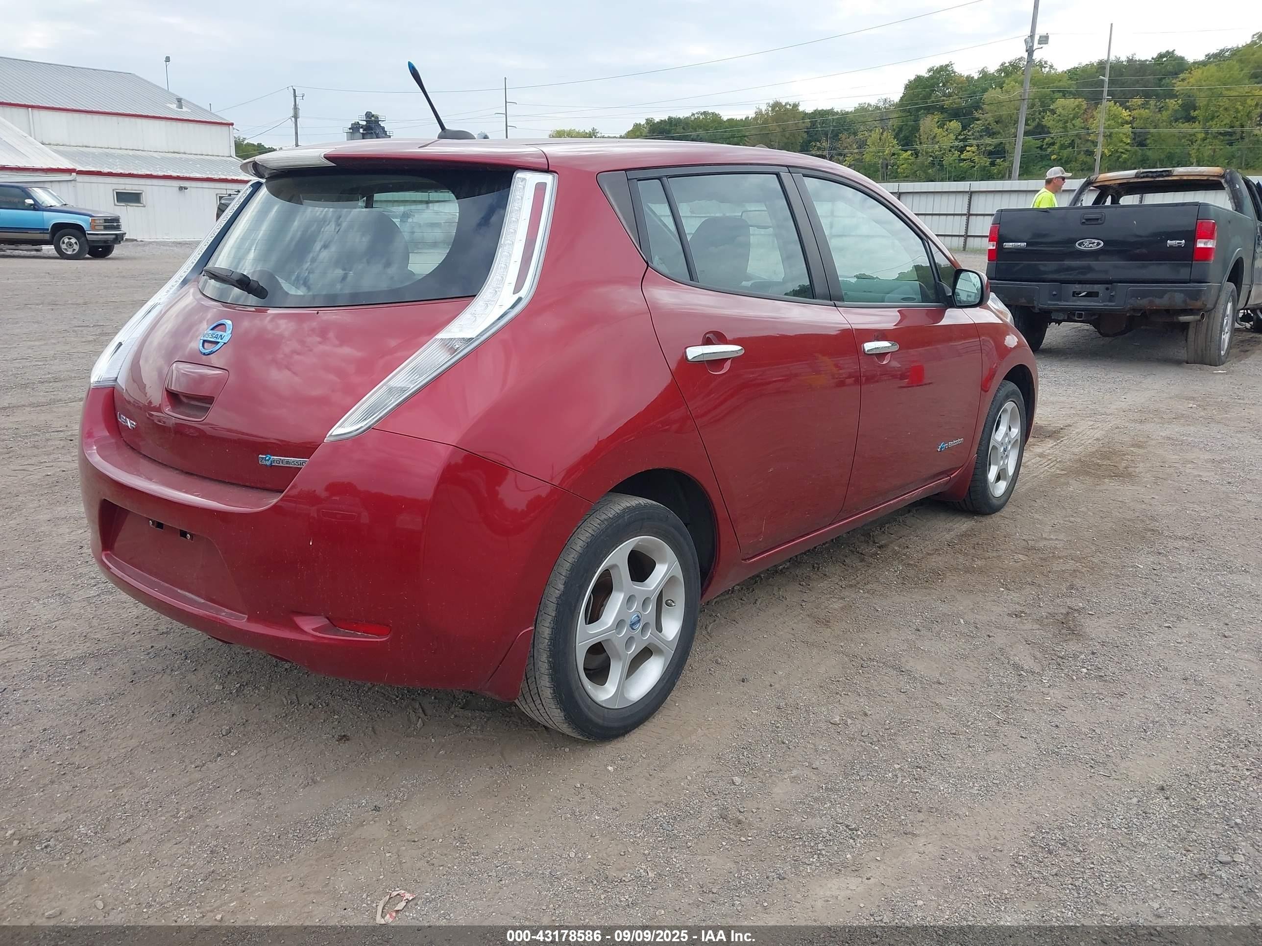 2013 Nissan Leaf Sv Red vin: 1N4AZ0CP5DC404876