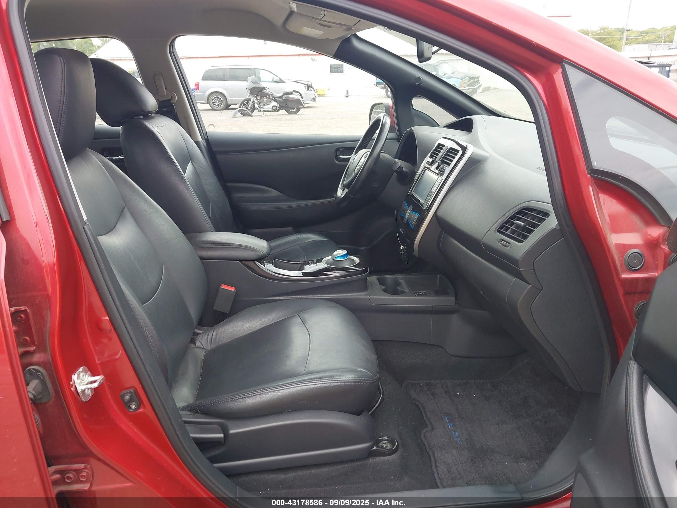 2013 Nissan Leaf Sv Red vin: 1N4AZ0CP5DC404876