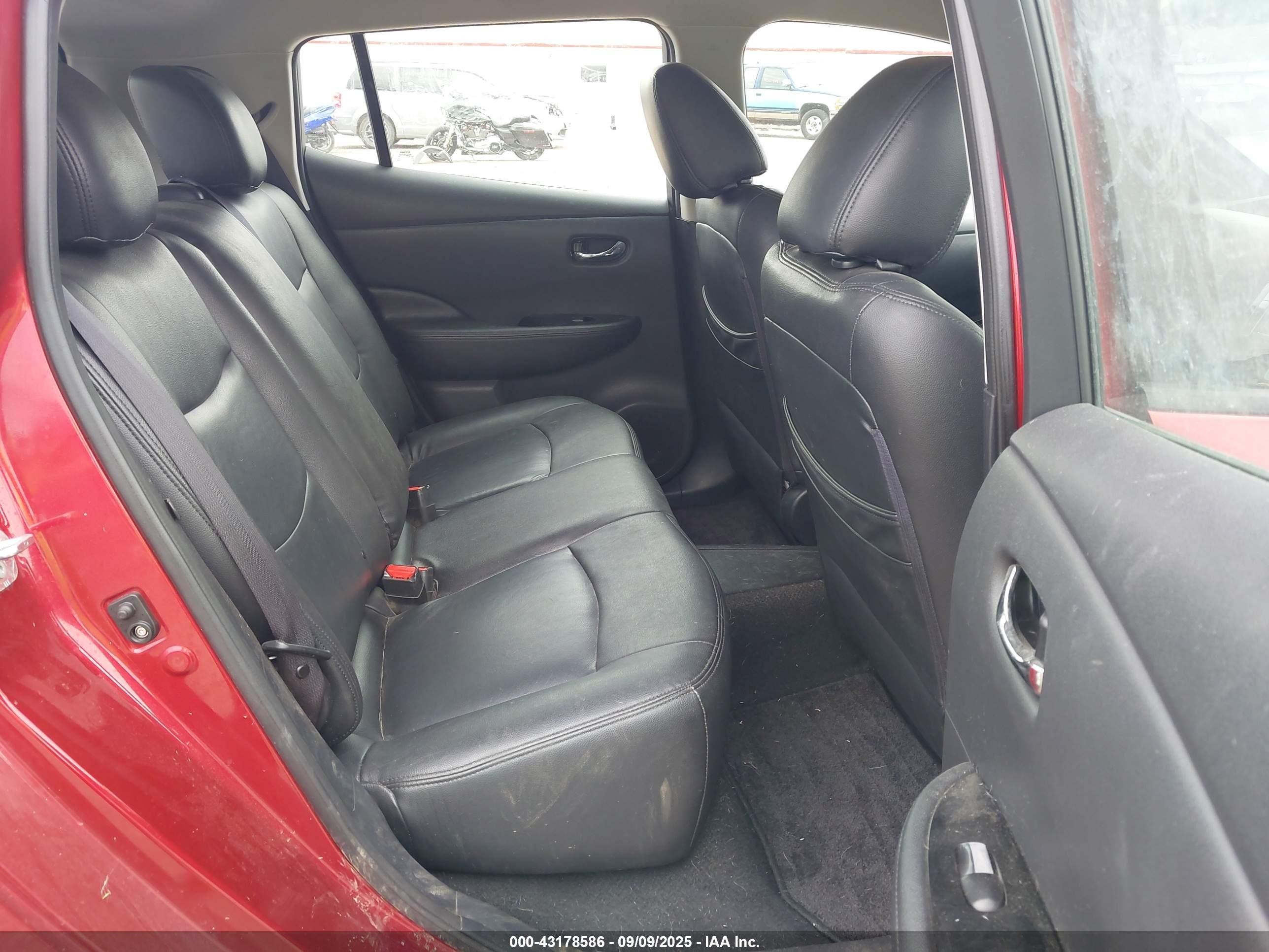 2013 Nissan Leaf Sv Red vin: 1N4AZ0CP5DC404876