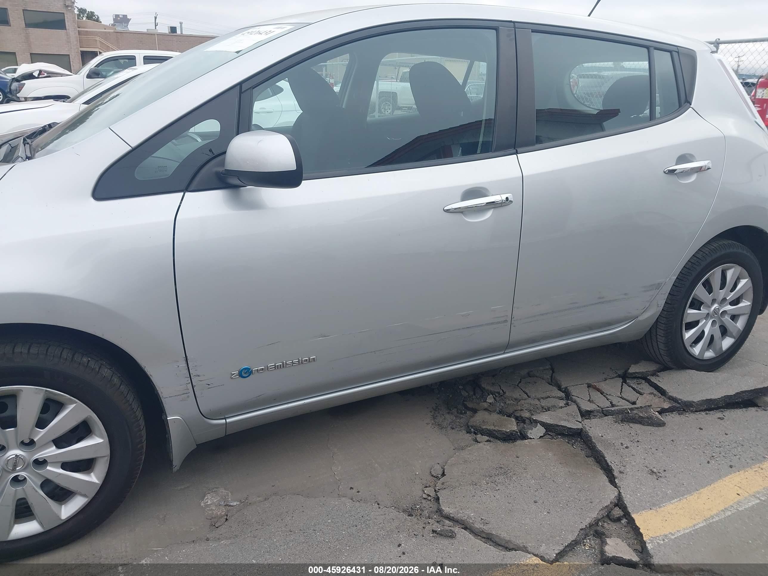 2013 Nissan Leaf S Silver vin: 1N4AZ0CP5DC413772