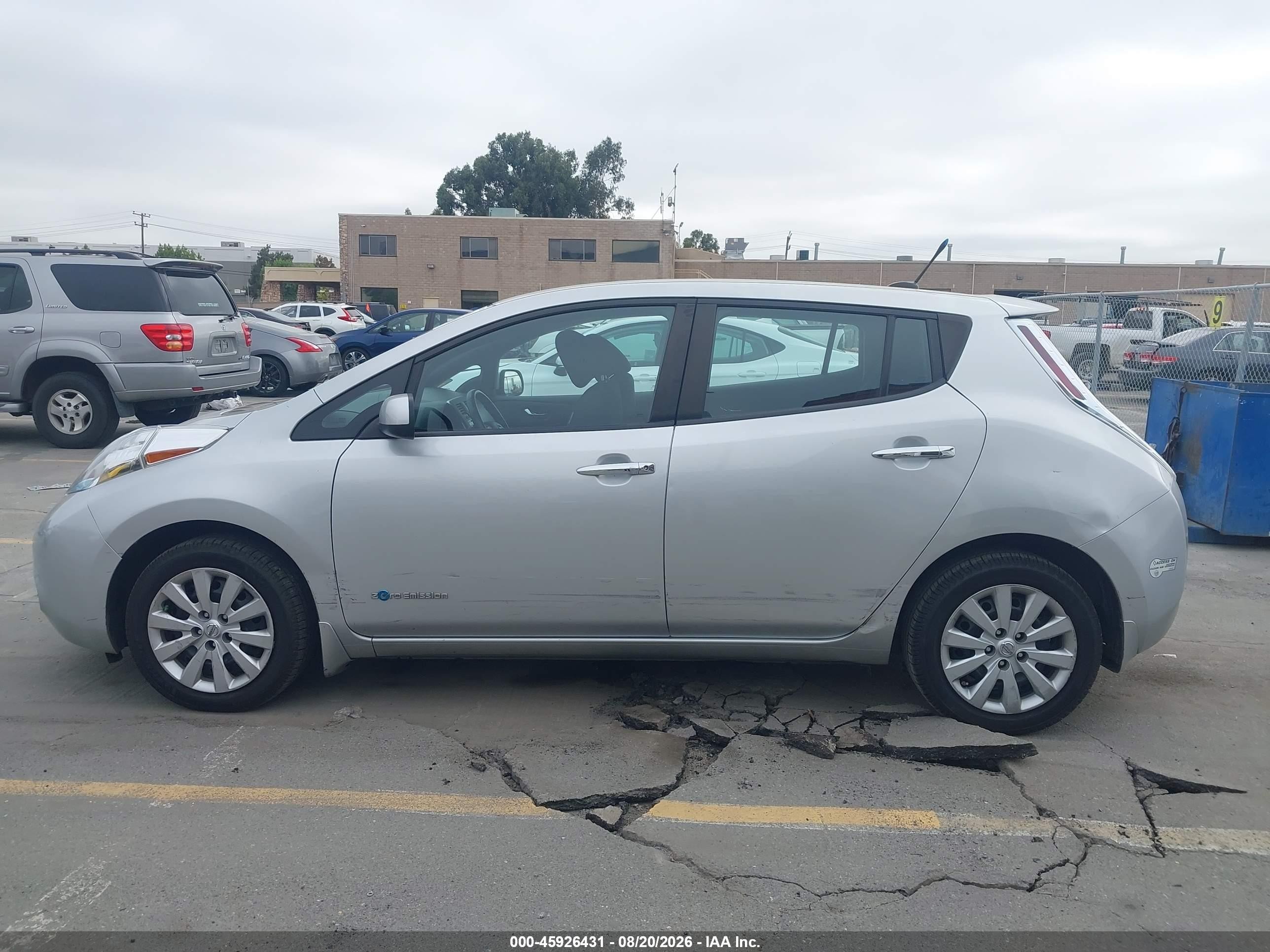 2013 Nissan Leaf S Silver vin: 1N4AZ0CP5DC413772