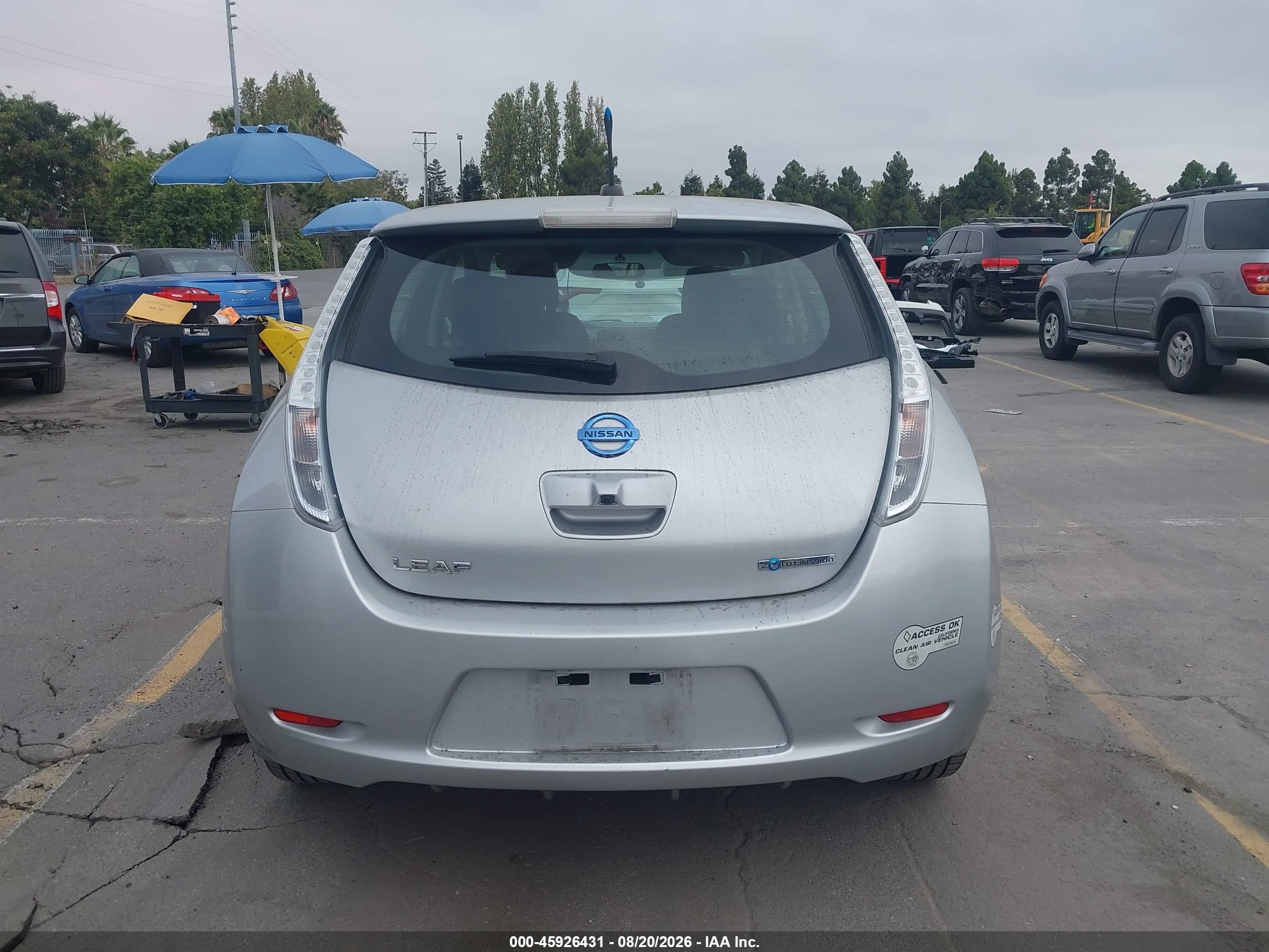 2013 Nissan Leaf S Silver vin: 1N4AZ0CP5DC413772