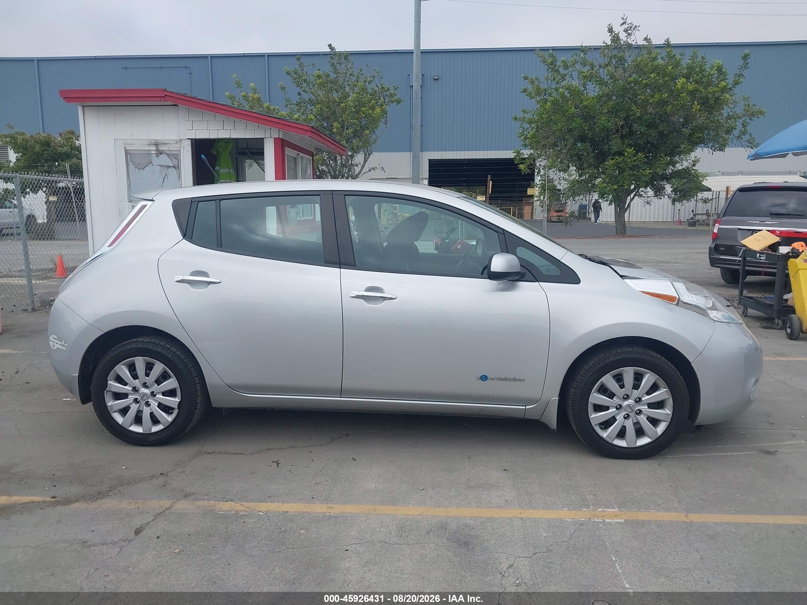 2013 Nissan Leaf S Silver vin: 1N4AZ0CP5DC413772