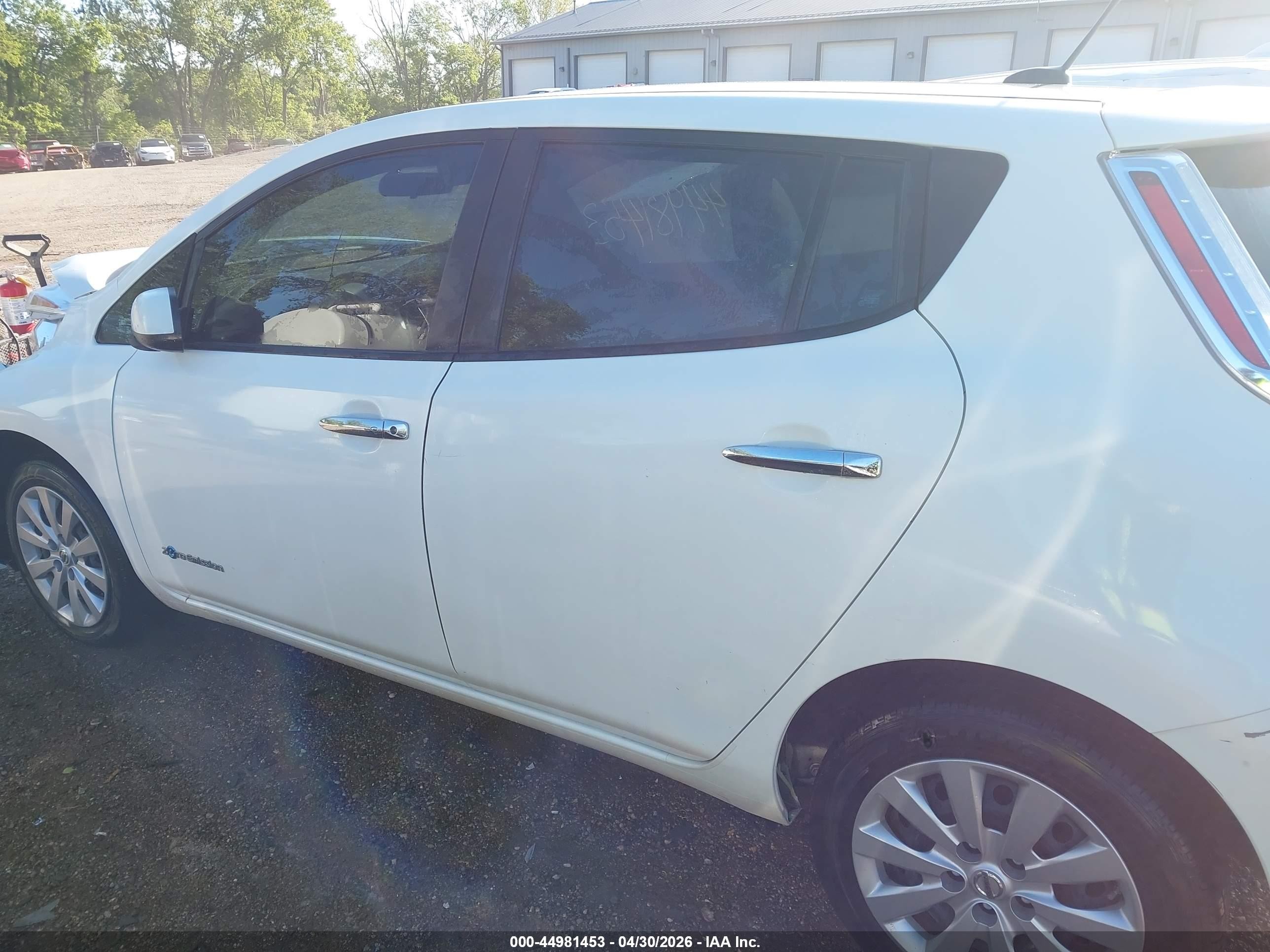 2014 Nissan Leaf S White vin: 1N4AZ0CP5EC333289