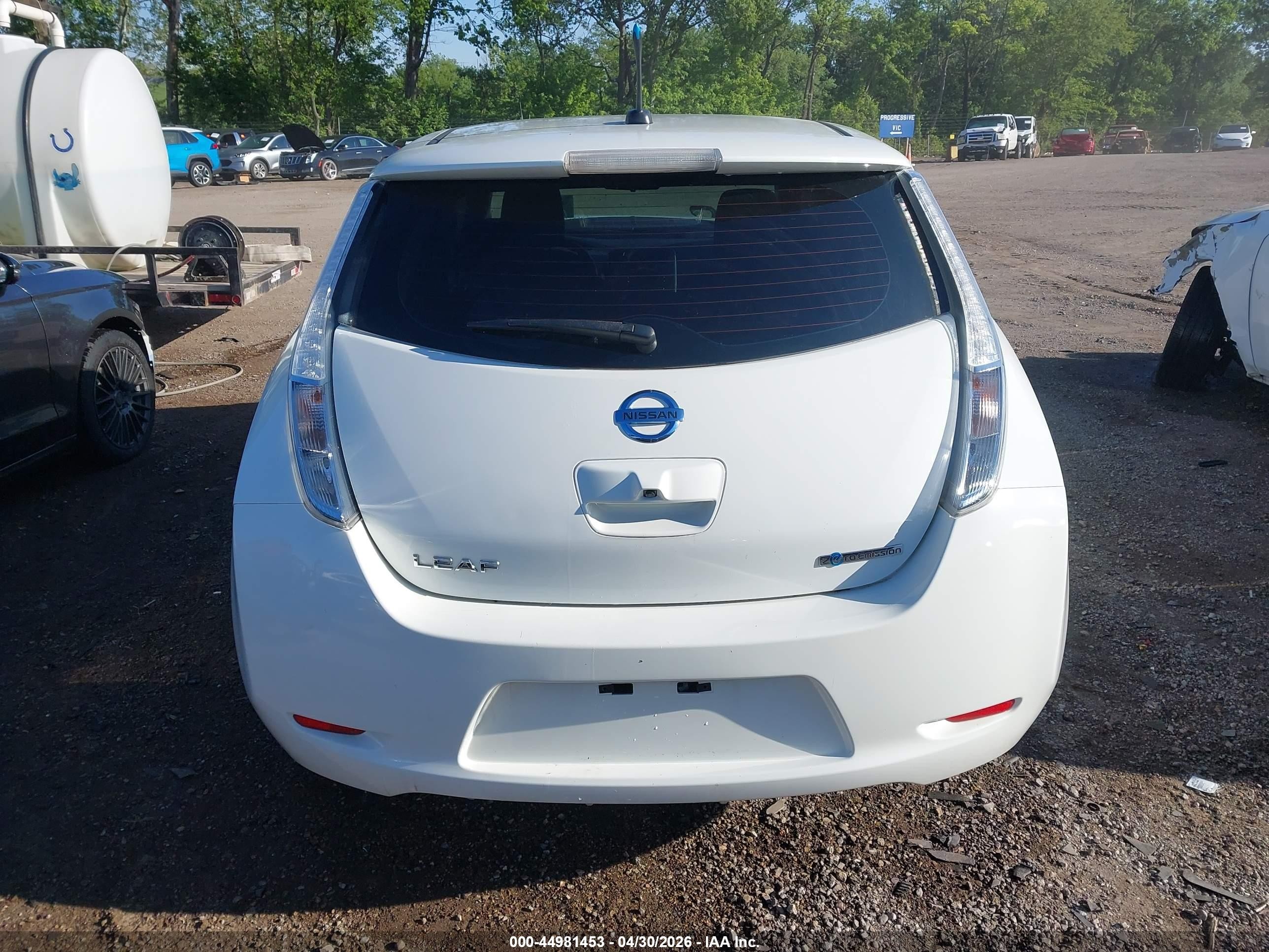 2014 Nissan Leaf S White vin: 1N4AZ0CP5EC333289