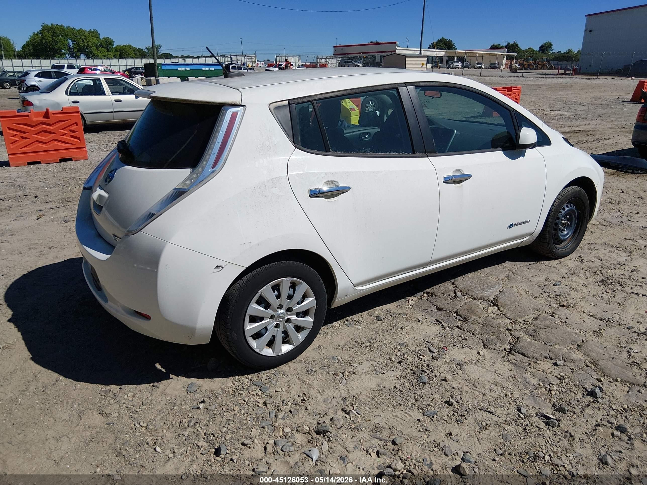 2015 Nissan Leaf S White vin: 1N4AZ0CP5FC328143