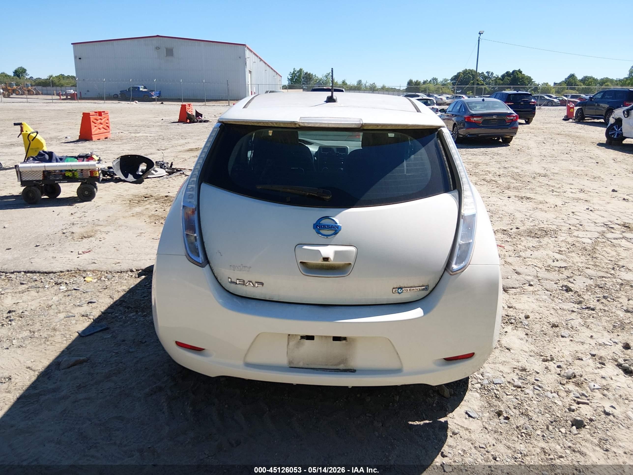 2015 Nissan Leaf S White vin: 1N4AZ0CP5FC328143