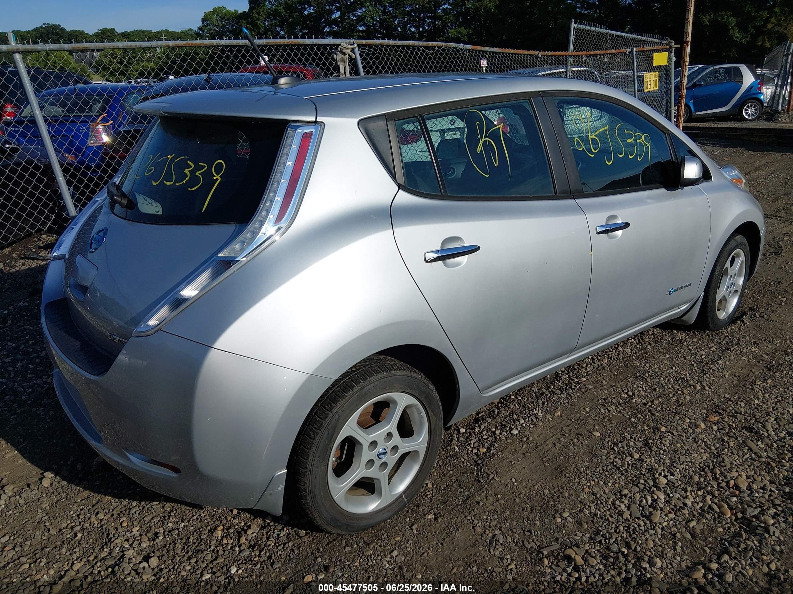2013 Nissan Leaf Sv Silver vin: 1N4AZ0CP6DC404756