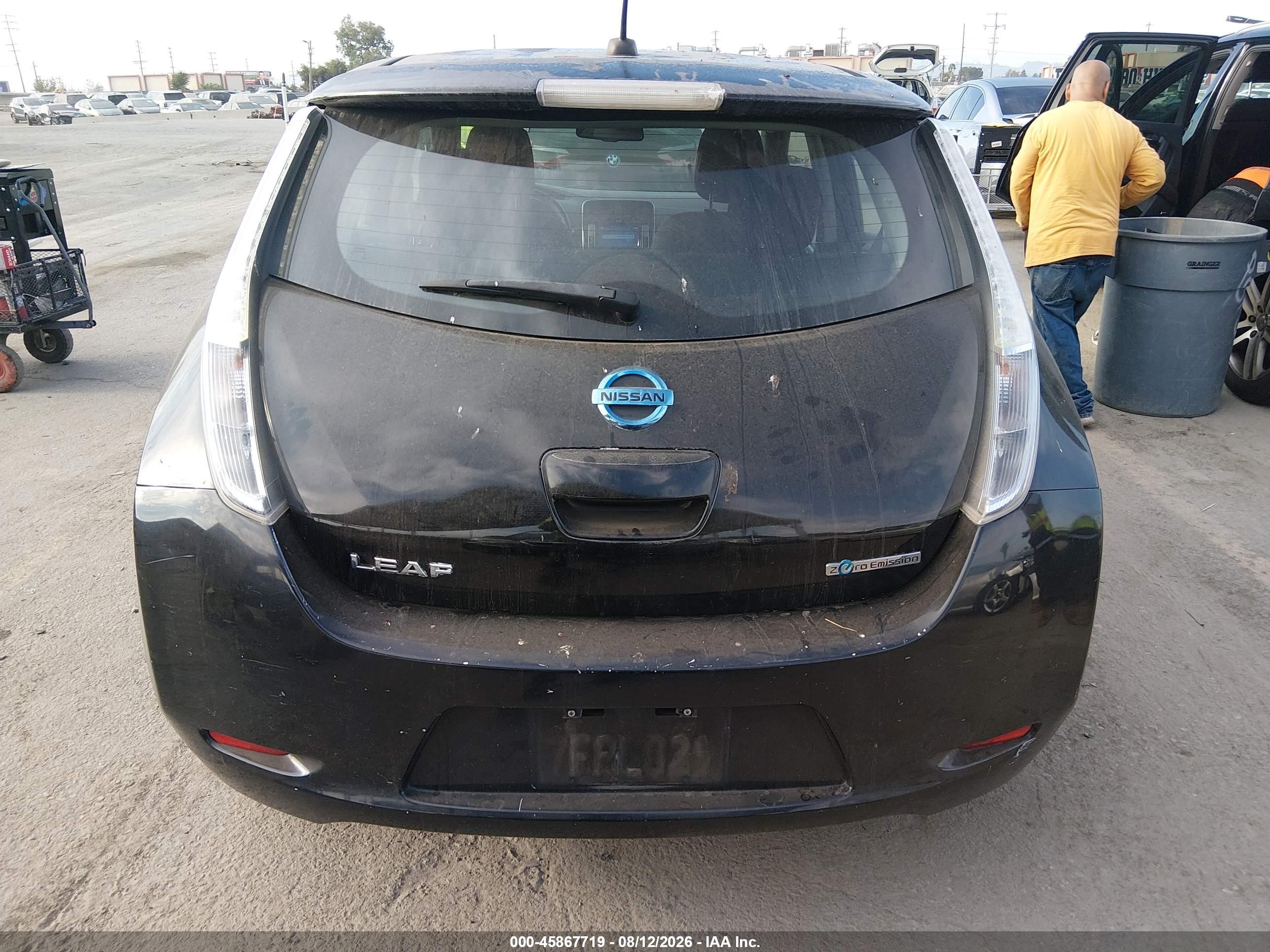 2013 Nissan Leaf Sv vin: 1N4AZ0CP6DC421055