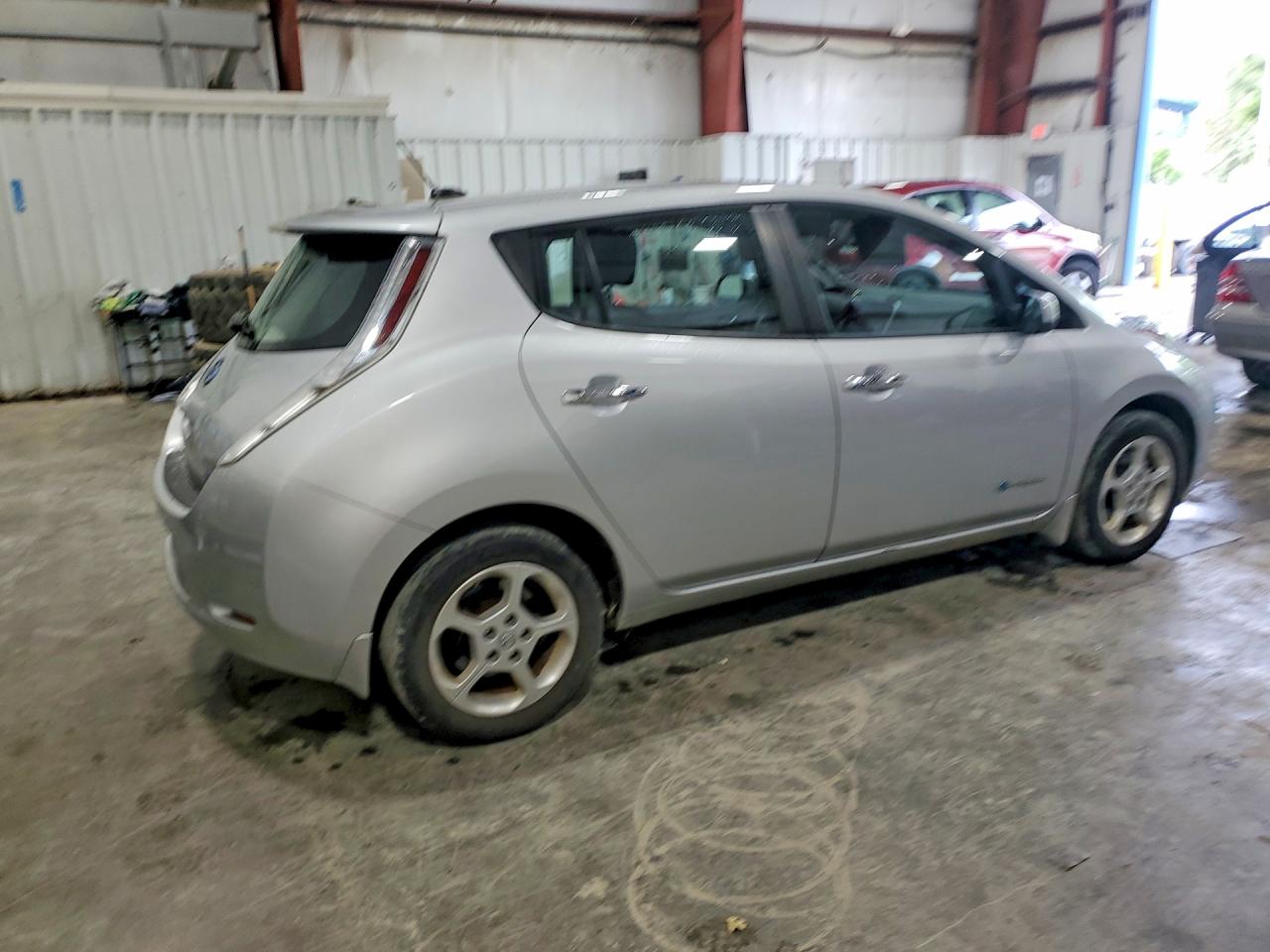 2015 Nissan Leaf Sv Silver vin: 1N4AZ0CP6FC305194