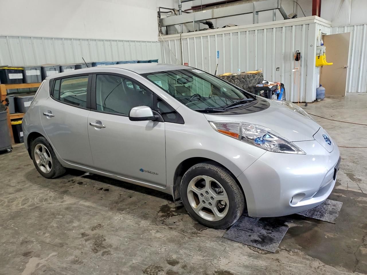 2015 Nissan Leaf Sv Silver vin: 1N4AZ0CP6FC305194