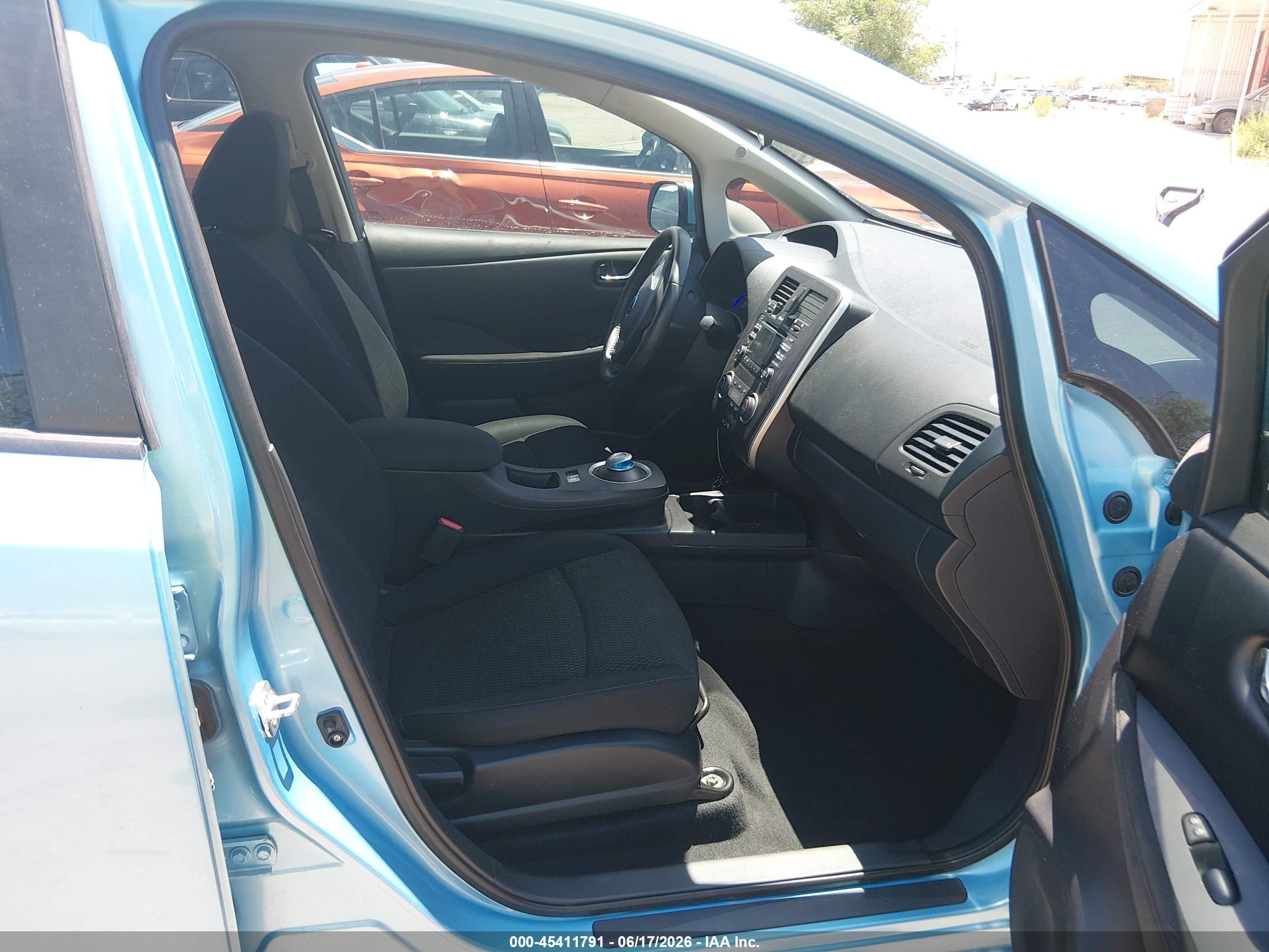 2015 Nissan Leaf S Blue vin: 1N4AZ0CP6FC315532