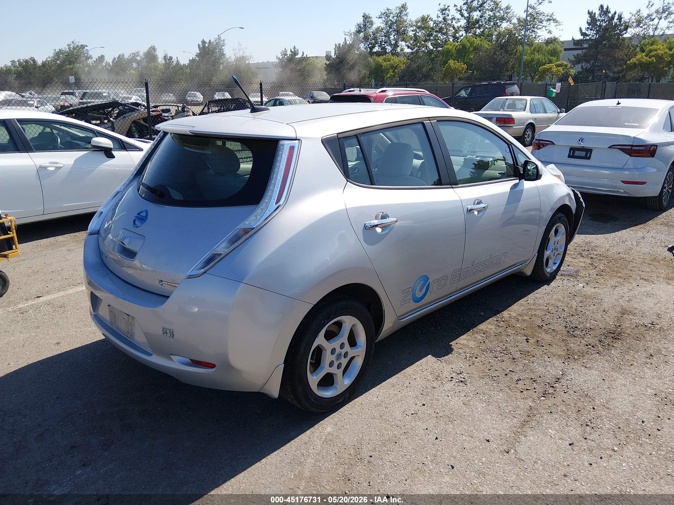 2013 Nissan Leaf Sv Silver vin: 1N4AZ0CP7DC404510