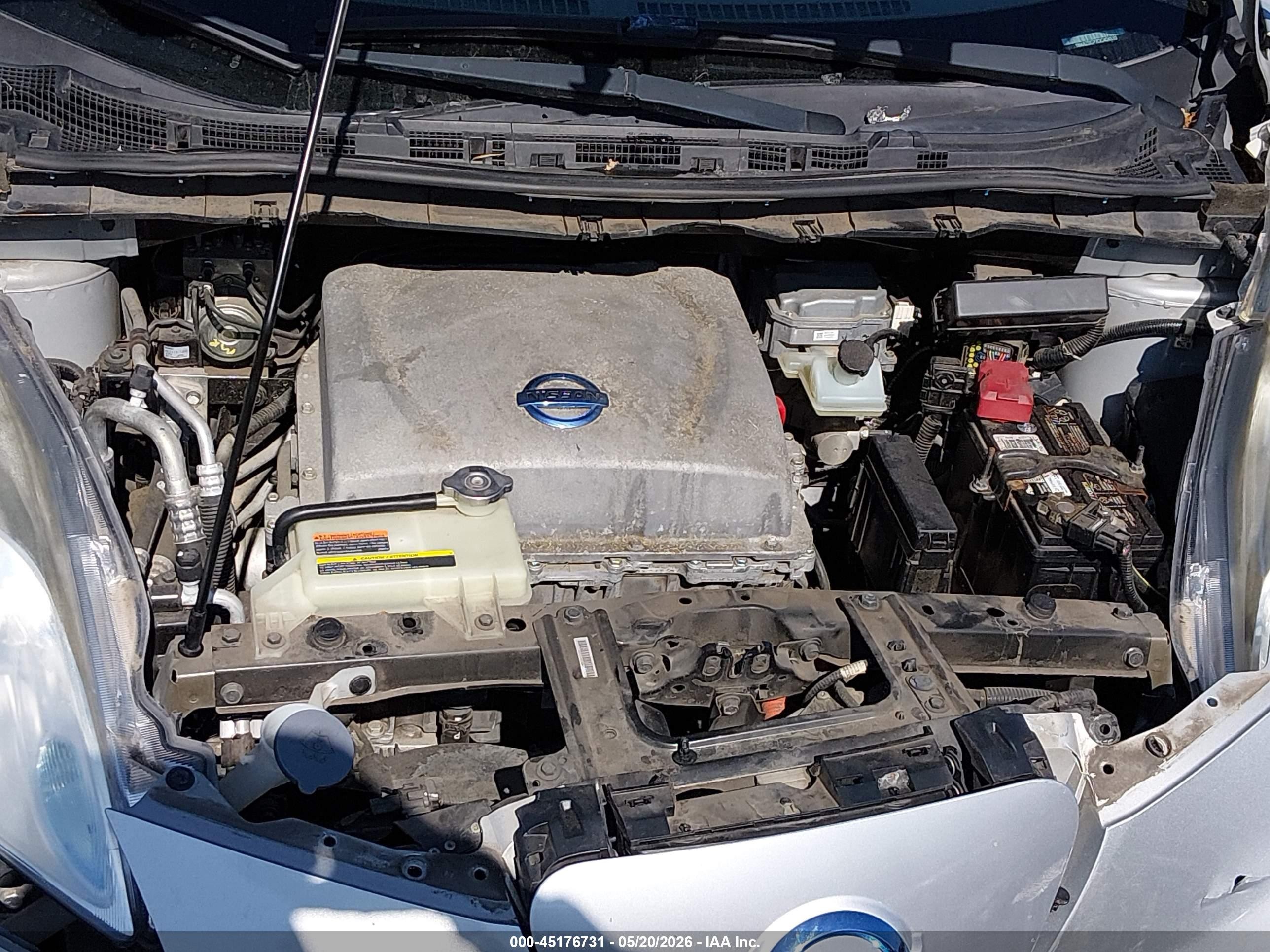 2013 Nissan Leaf Sv Silver vin: 1N4AZ0CP7DC404510