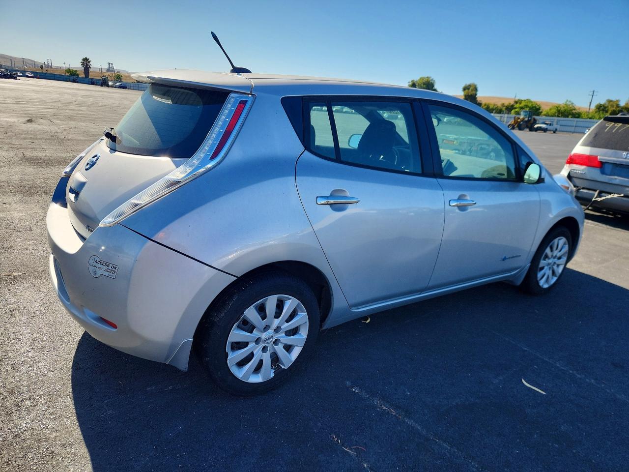 2013 Nissan Leaf Silver vin: 1N4AZ0CP7DC409660