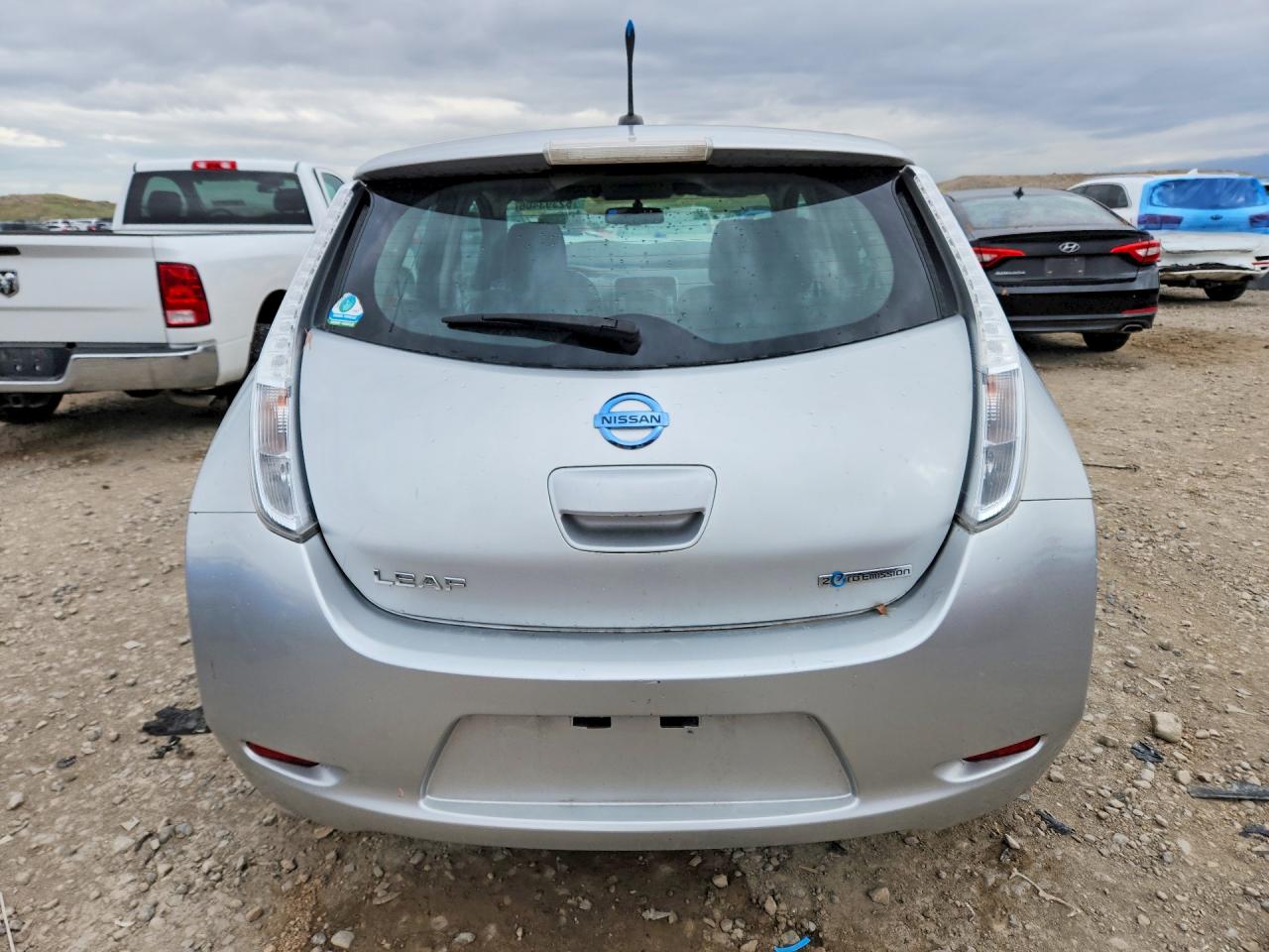 2013 Nissan Leaf S Silver vin: 1N4AZ0CP7DC415748