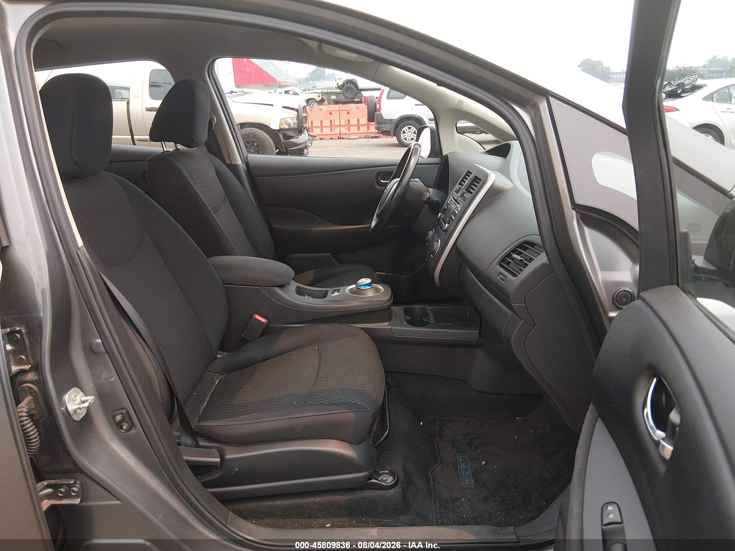 2014 Nissan Leaf S/sv/sl Серый vin: 1N4AZ0CP7EC335948