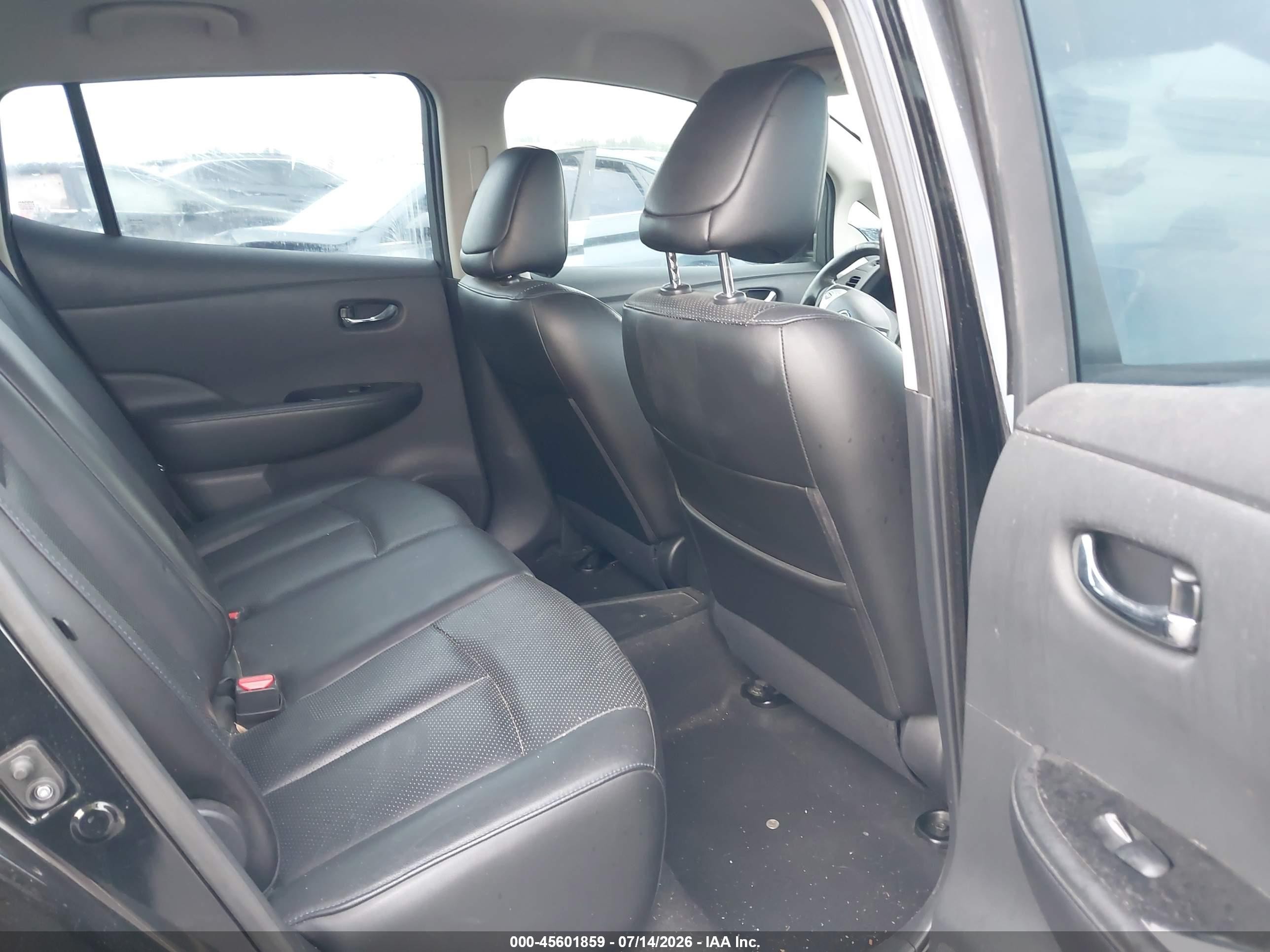 2015 Nissan Leaf Sl Черный vin: 1N4AZ0CP7FC311747
