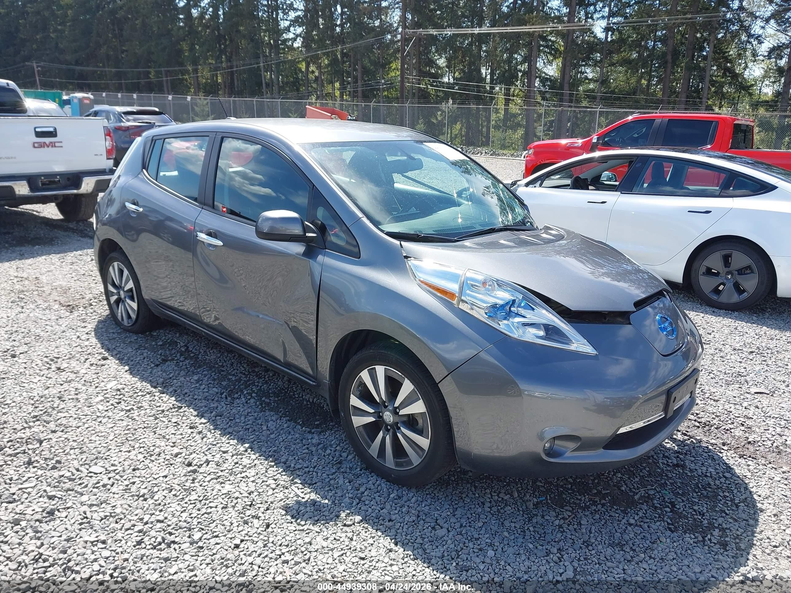 2015 Nissan Leaf Sv Gray vin: 1N4AZ0CP7FC317533
