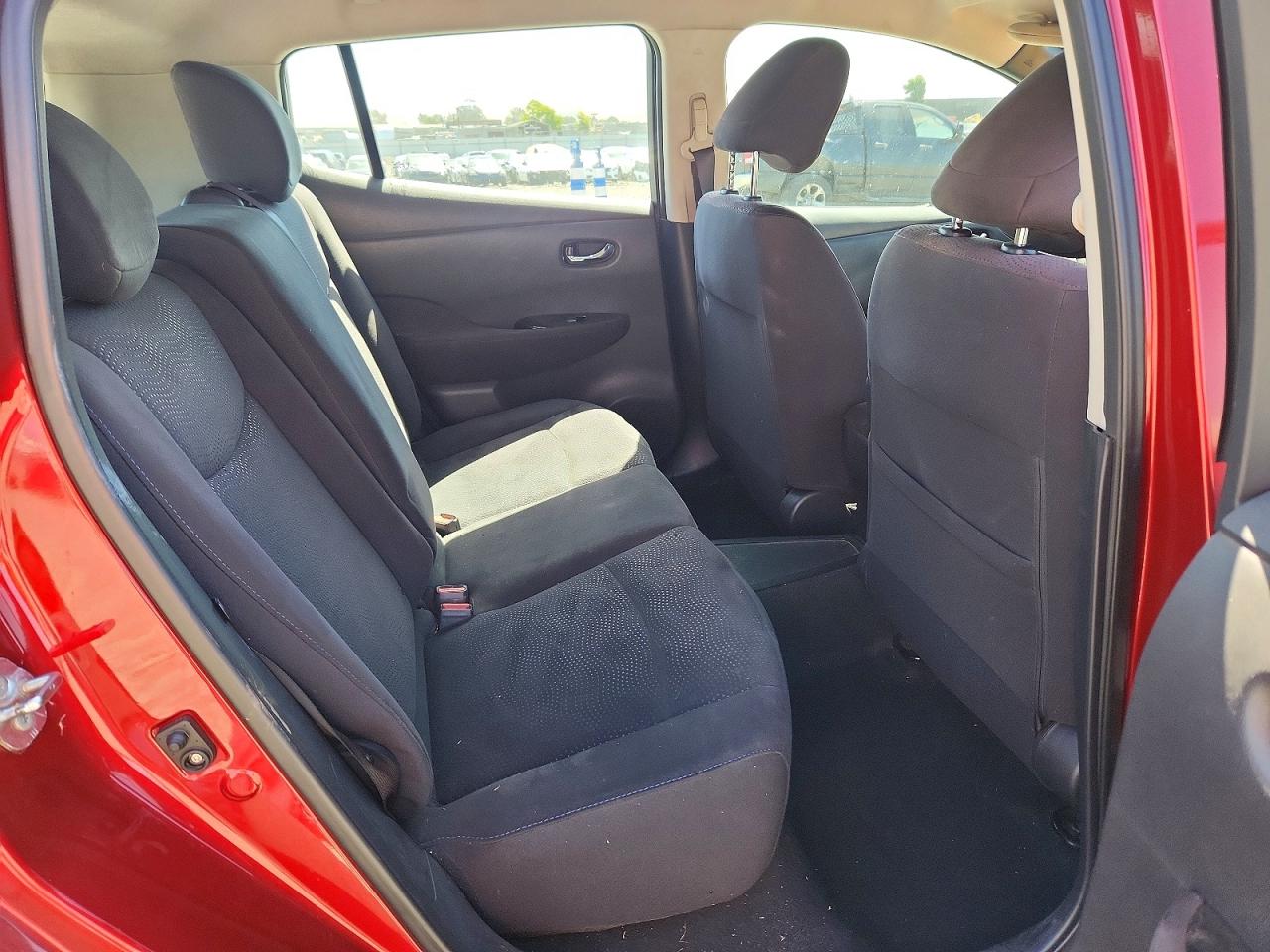 2013 Nissan Leaf S Maroon vin: 1N4AZ0CP8DC408047