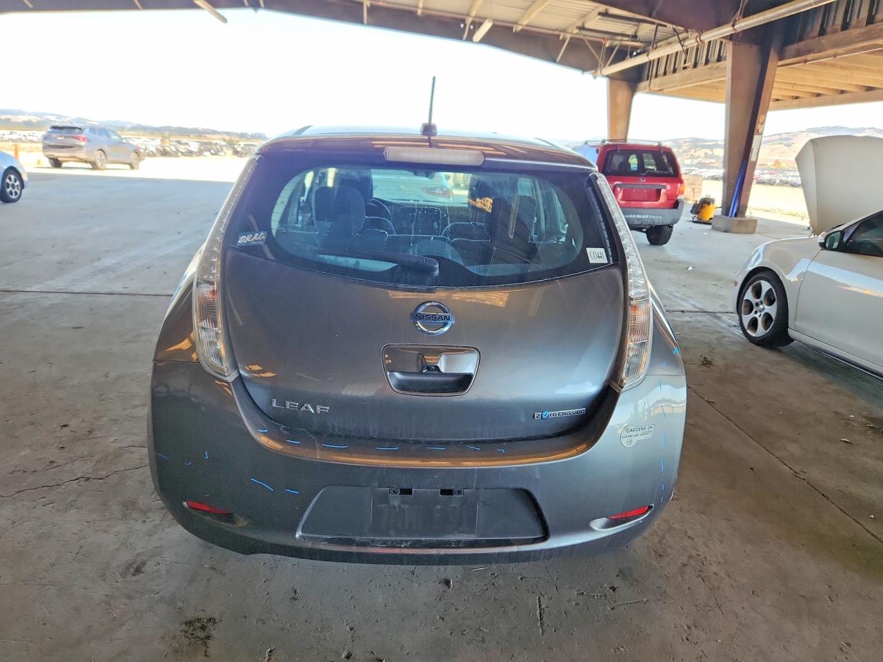 2015 Nissan Leaf Sv Gray vin: 1N4AZ0CP8FC312521