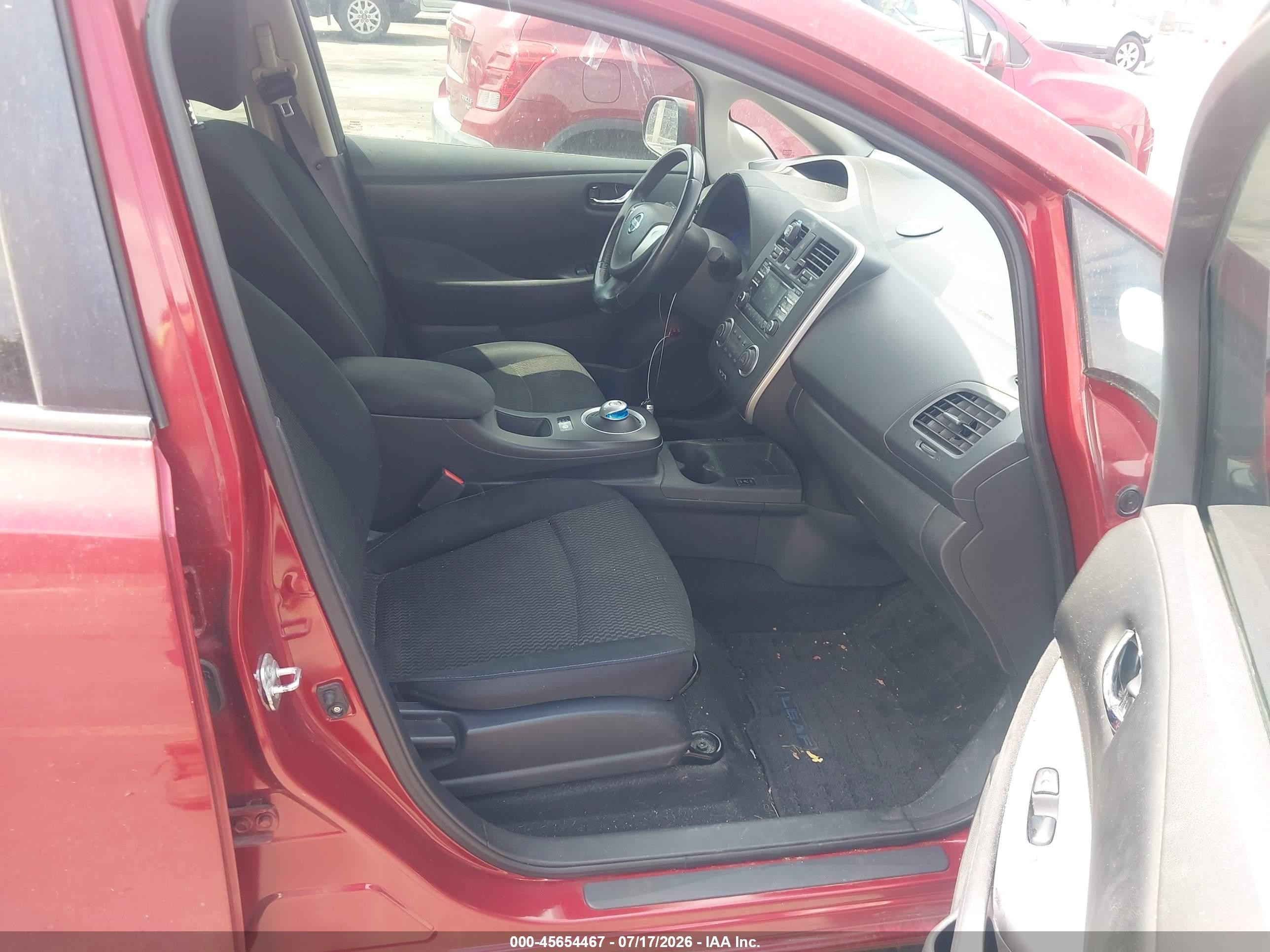 2014 Nissan Leaf S Red vin: 1N4AZ0CP9EC337720