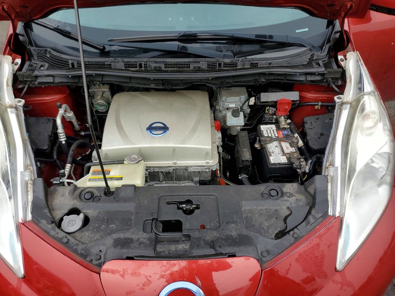 2015 Nissan Leaf S Red vin: 1N4AZ0CP9FC320420