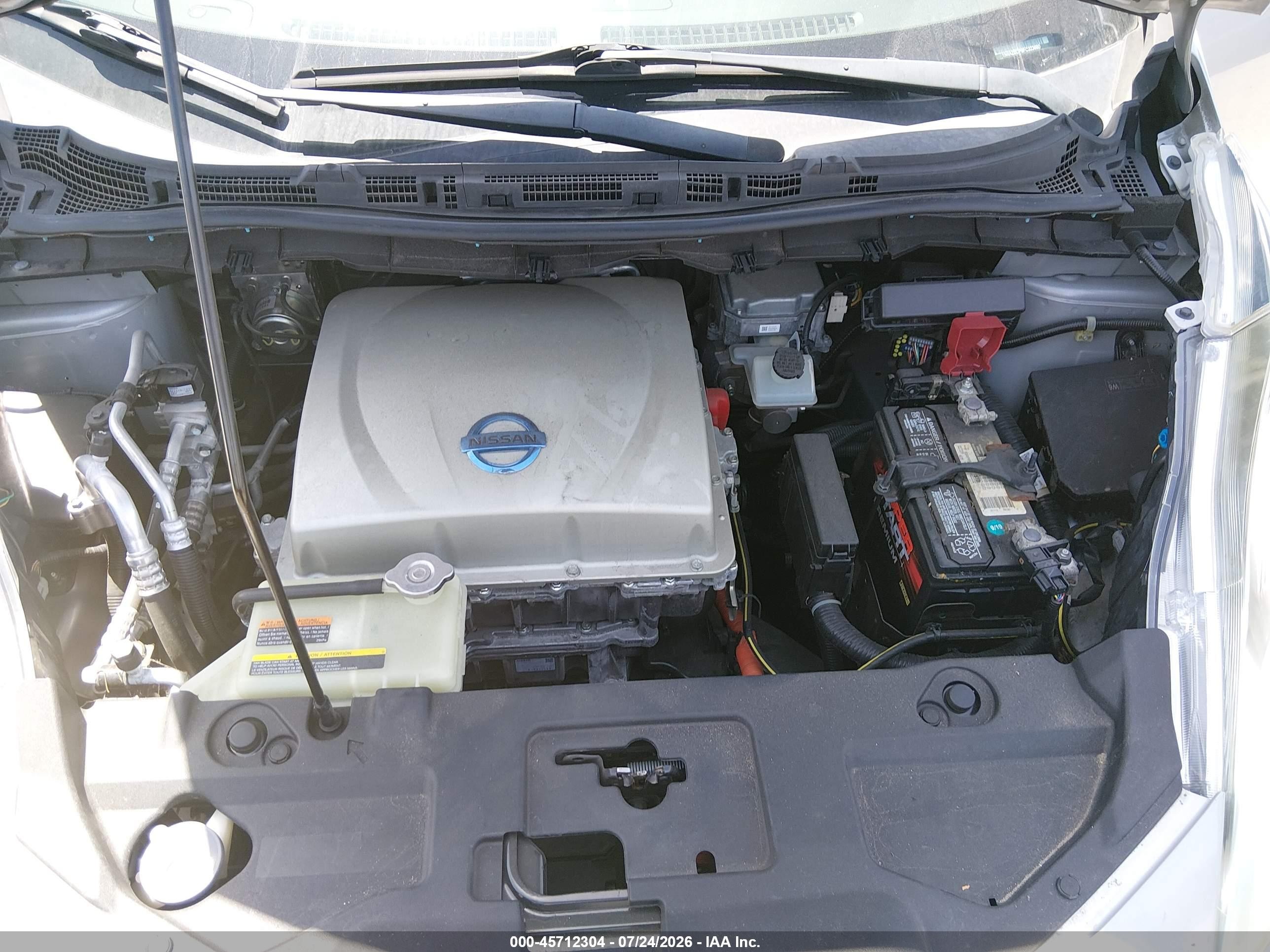 2015 Nissan Leaf Sv Silver vin: 1N4AZ0CP9FC323690