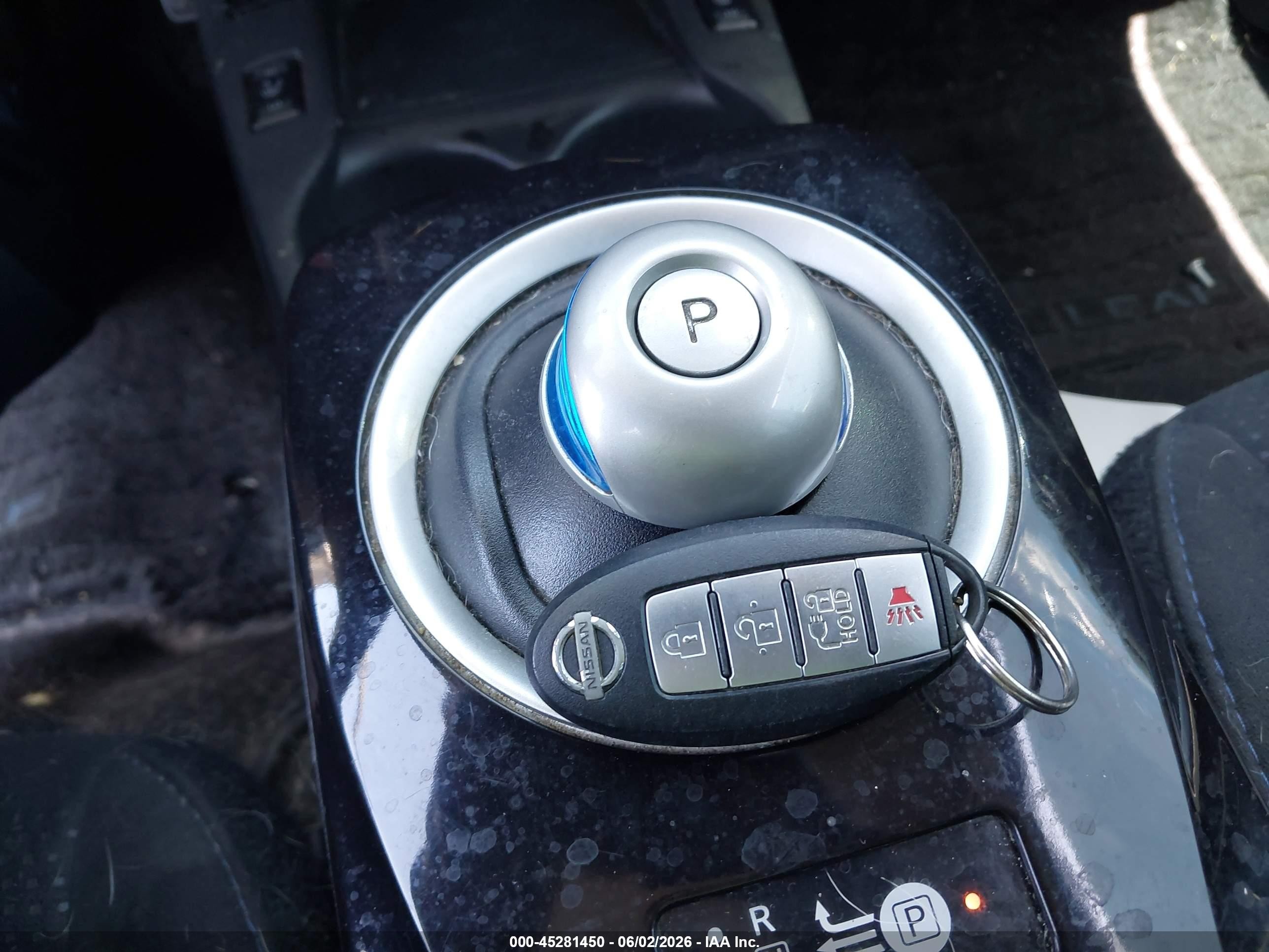 2013 Nissan Leaf Sv Silver vin: 1N4AZ0CPXDC413427