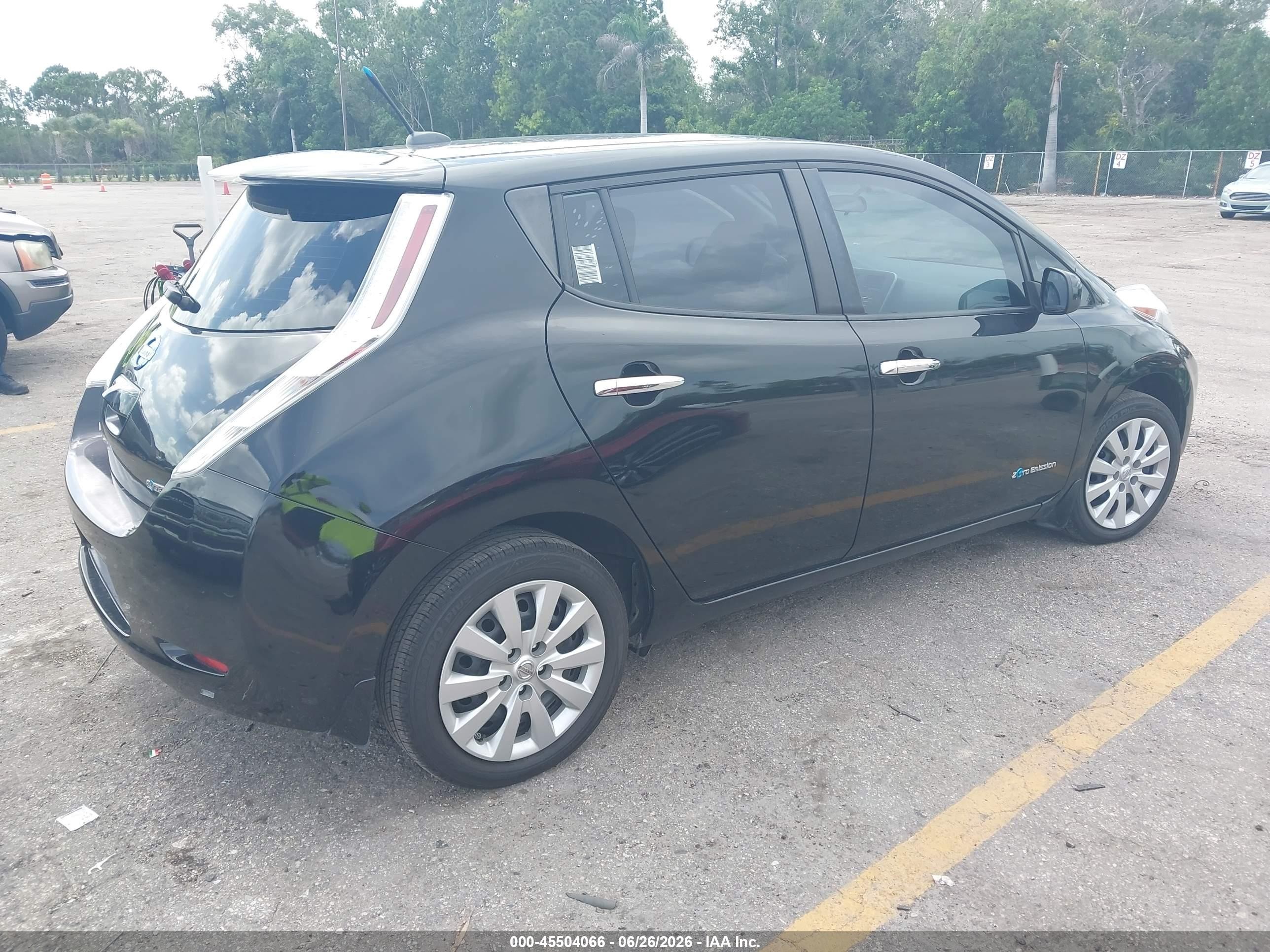 2015 Nissan Leaf S Black vin: 1N4AZ0CPXFC300810