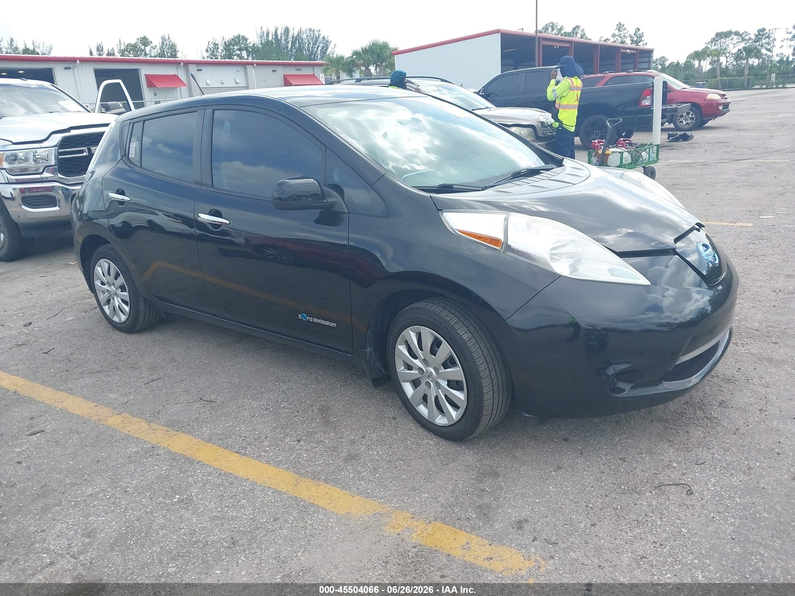 2015 Nissan Leaf S Black vin: 1N4AZ0CPXFC300810