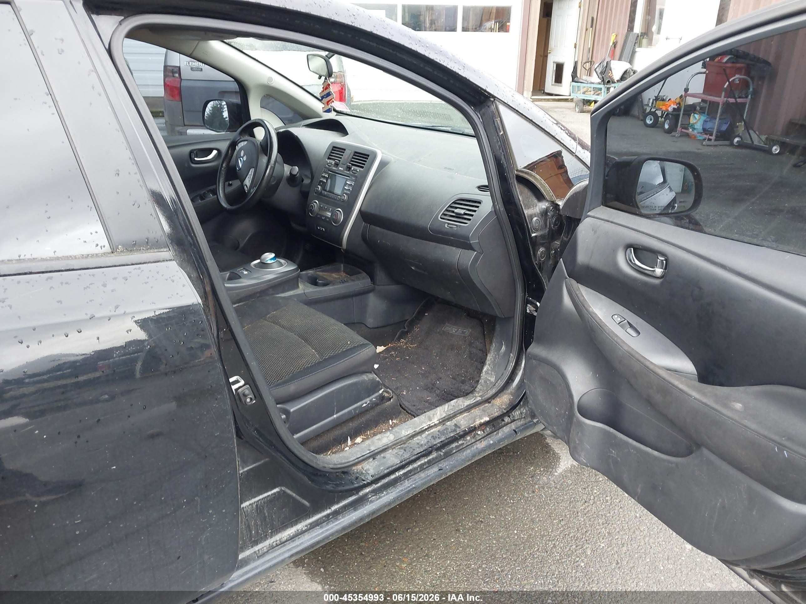 2015 Nissan Leaf S Black vin: 1N4AZ0CPXFC311032