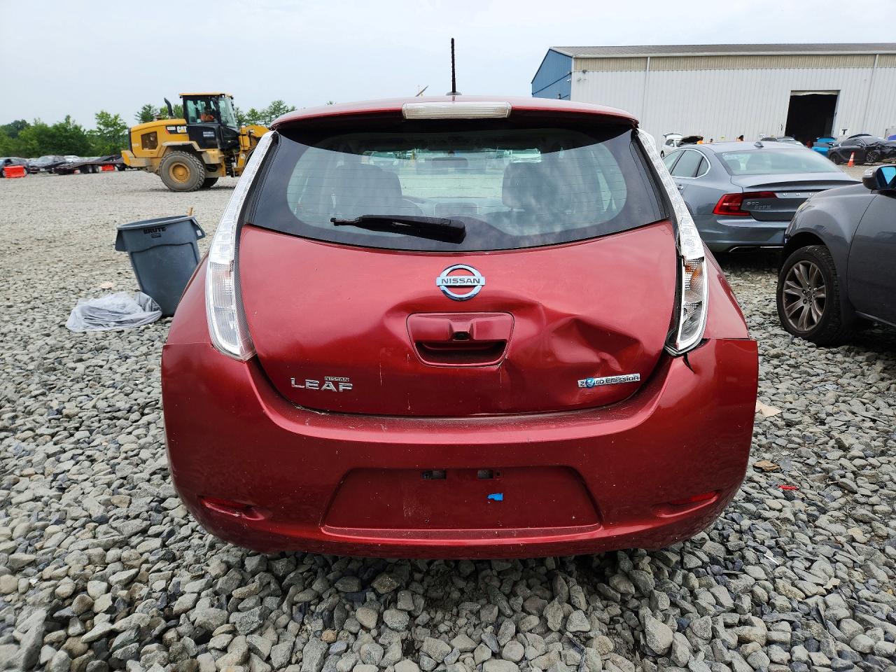 2015 Nissan Leaf S Burgundy vin: 1N4AZ0CPXFC314822