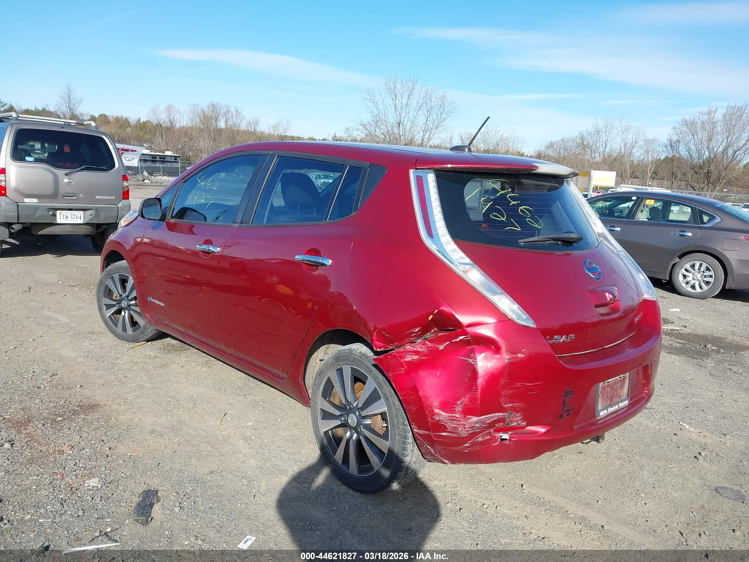 2015 Nissan Leaf Sv Red vin: 1N4AZ0CPXFC319793