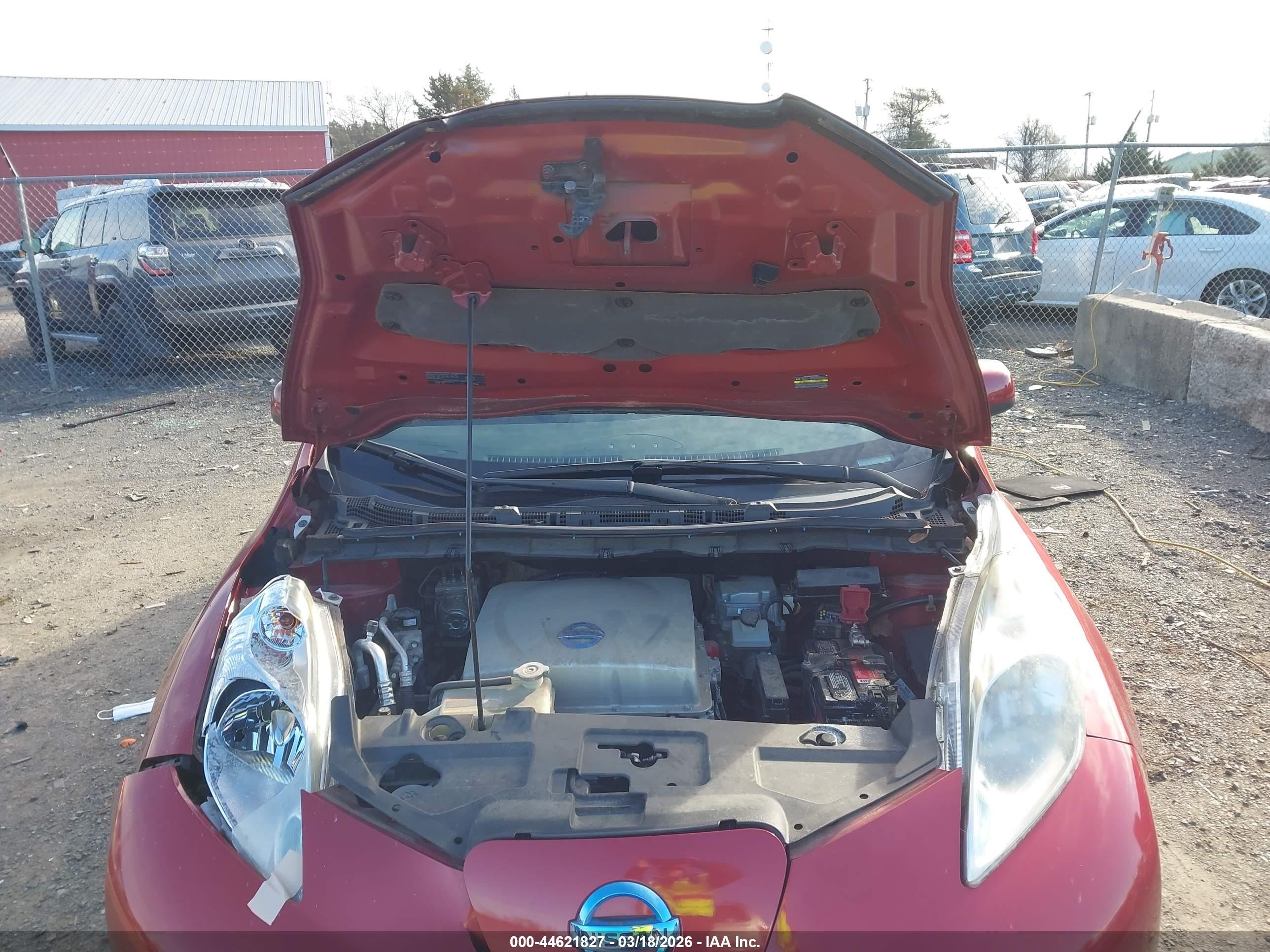 2015 Nissan Leaf Sv Red vin: 1N4AZ0CPXFC319793